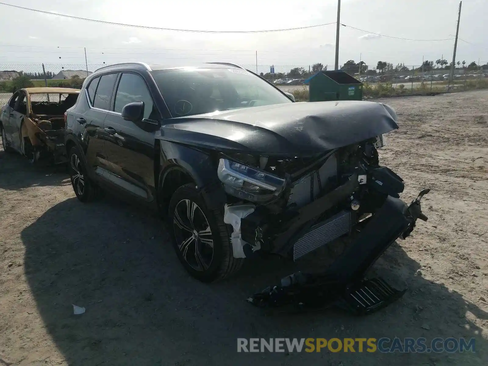 1 Photograph of a damaged car YV4AC2HL3L2331442 VOLVO XC40 2020