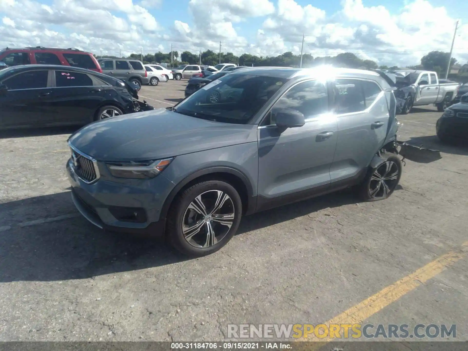 2 Photograph of a damaged car YV4AC2HL5L2330826 VOLVO XC40 2020