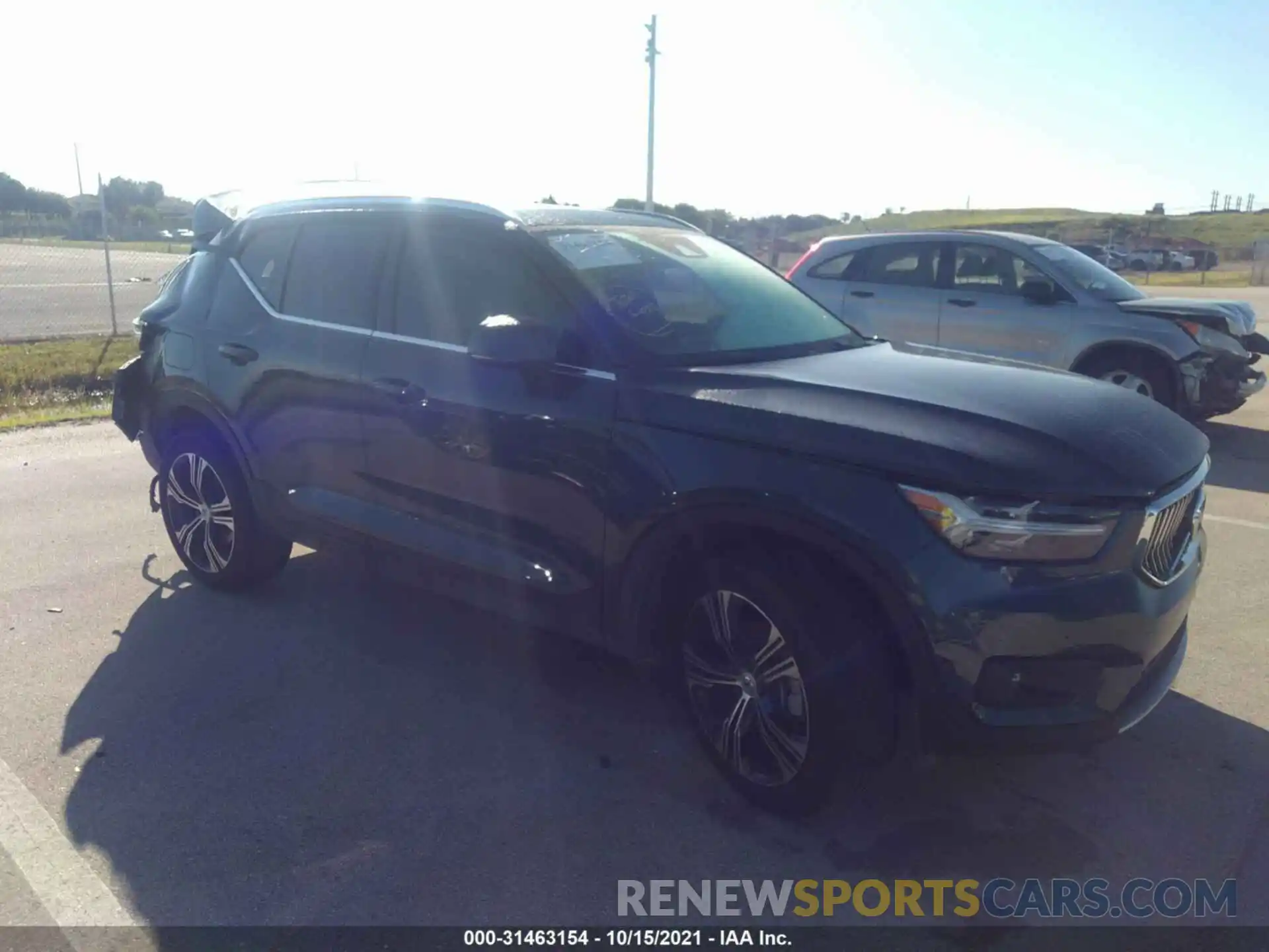 1 Photograph of a damaged car YV4AC2HL7L2305216 VOLVO XC40 2020