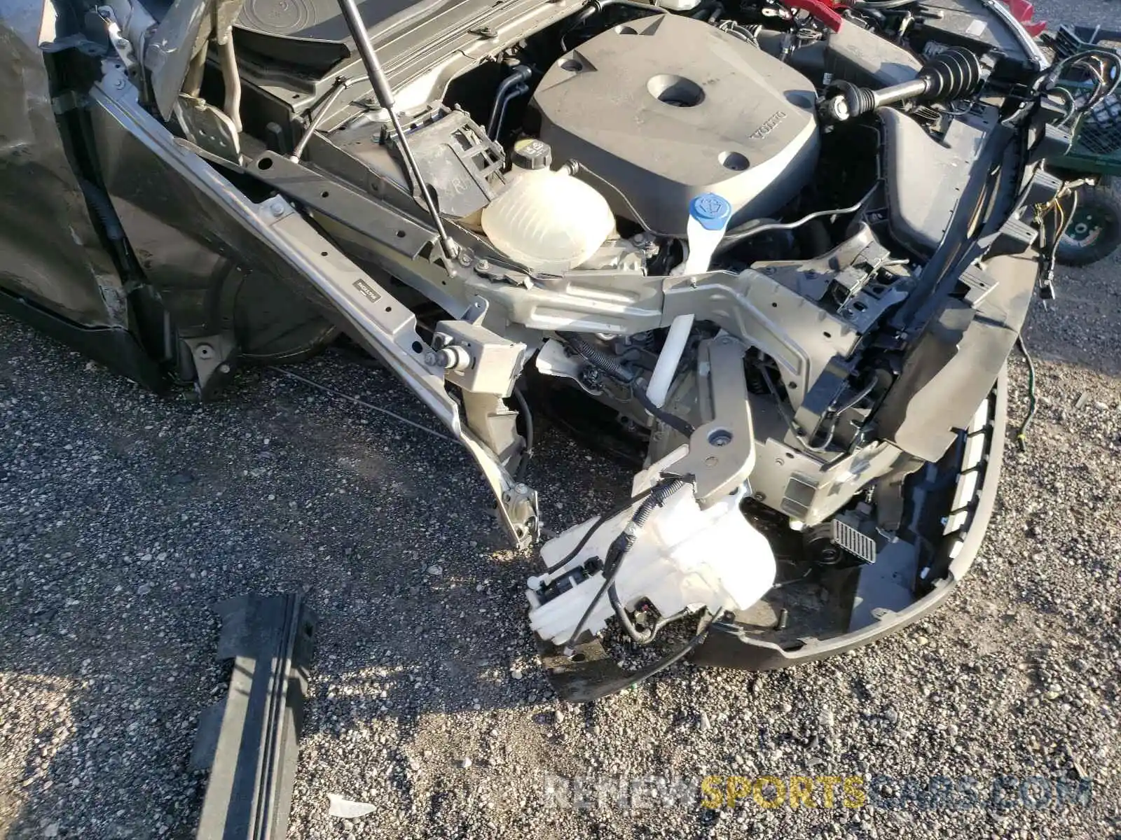 9 Фотография поврежденного автомобиля YV4AC2HL9L2171549 VOLVO XC40 2020