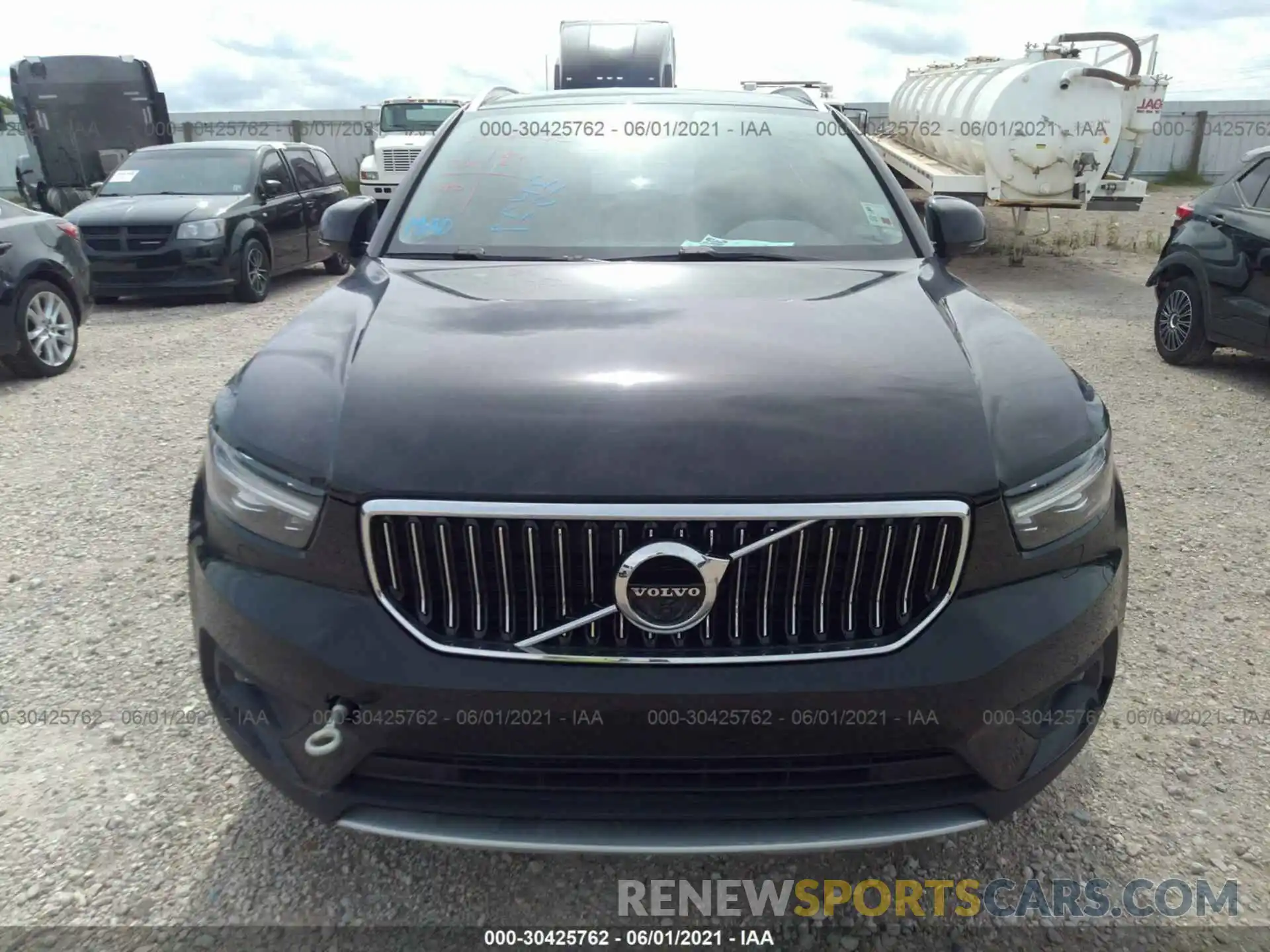 6 Photograph of a damaged car YV4AC2HLXL2326951 VOLVO XC40 2020