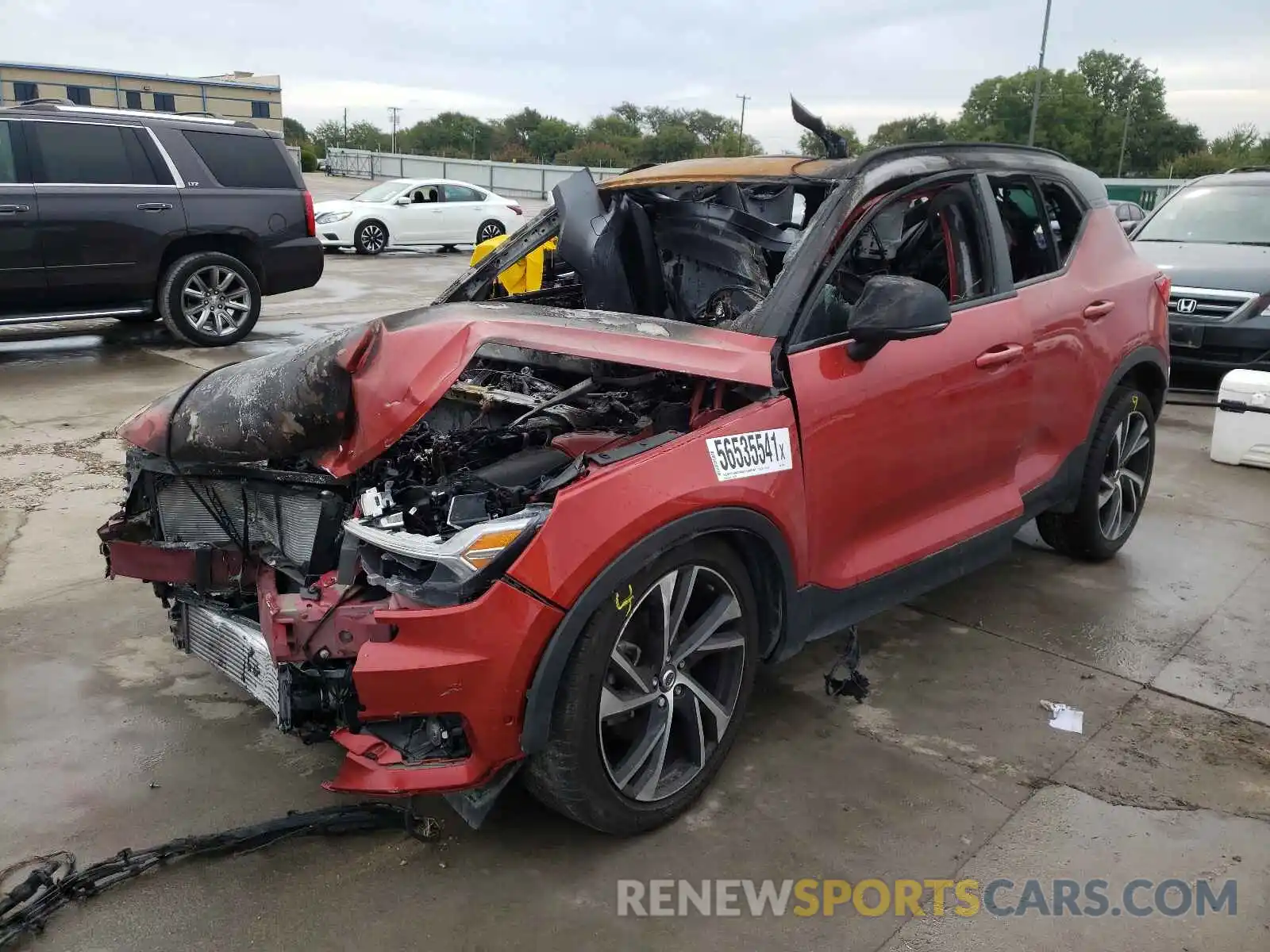 2 Photograph of a damaged car YV4AC2HM0L2244591 VOLVO XC40 2020