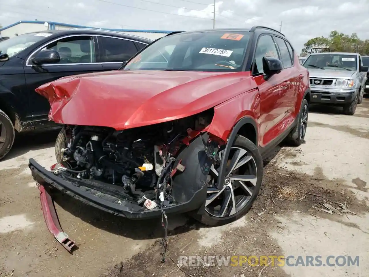 2 Photograph of a damaged car YV4AC2HM3L2244620 VOLVO XC40 2020