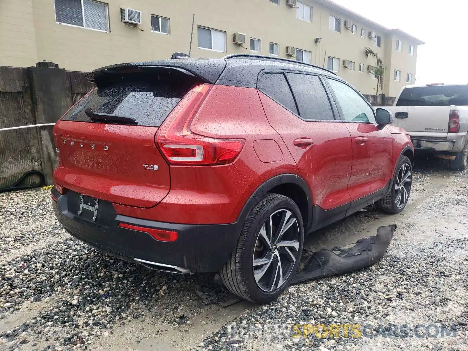 4 Фотография поврежденного автомобиля YV4AC2HM8L2314743 VOLVO XC40 2020