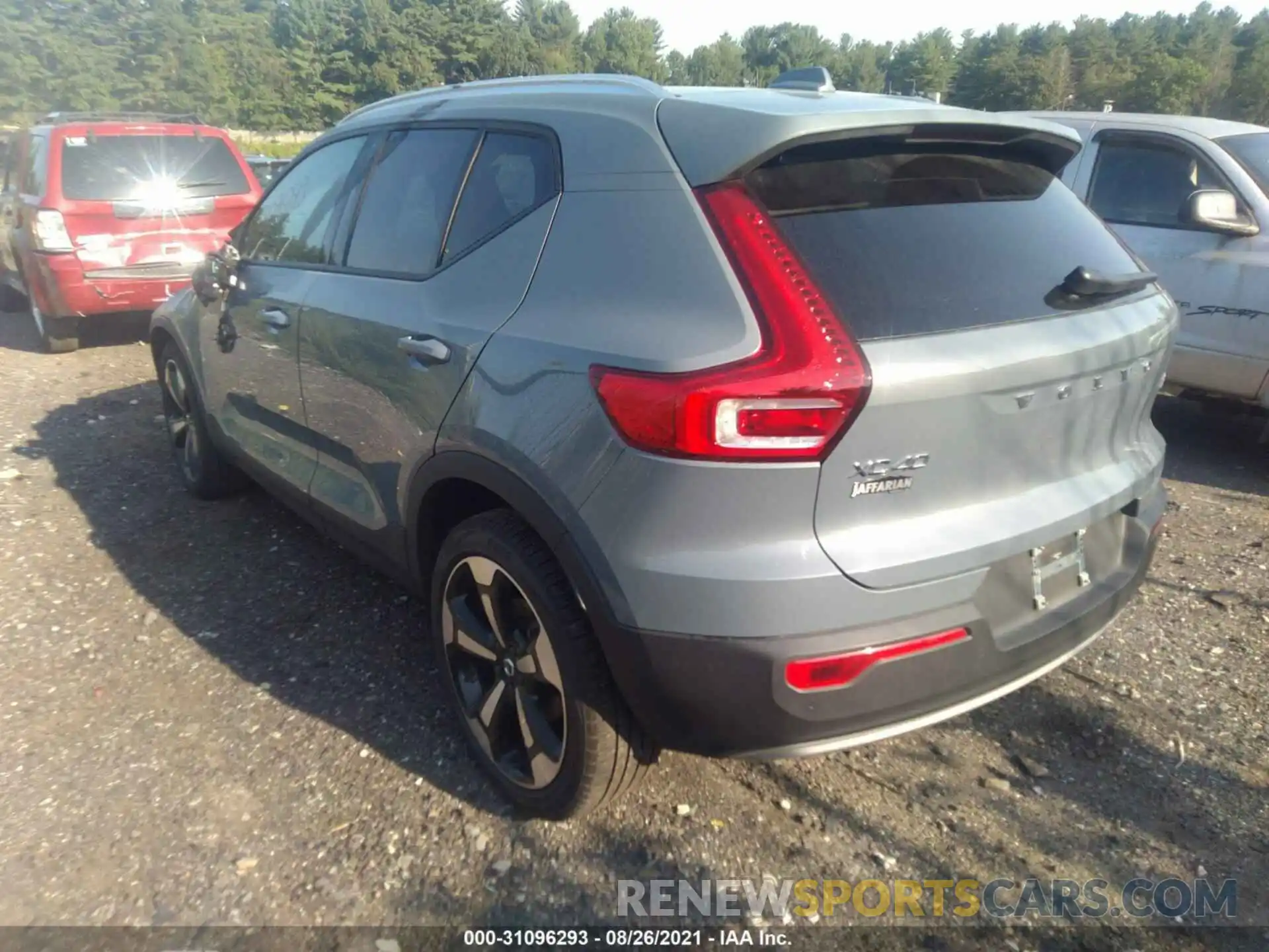 3 Photograph of a damaged car YV4162UK0M2423405 VOLVO XC40 2021