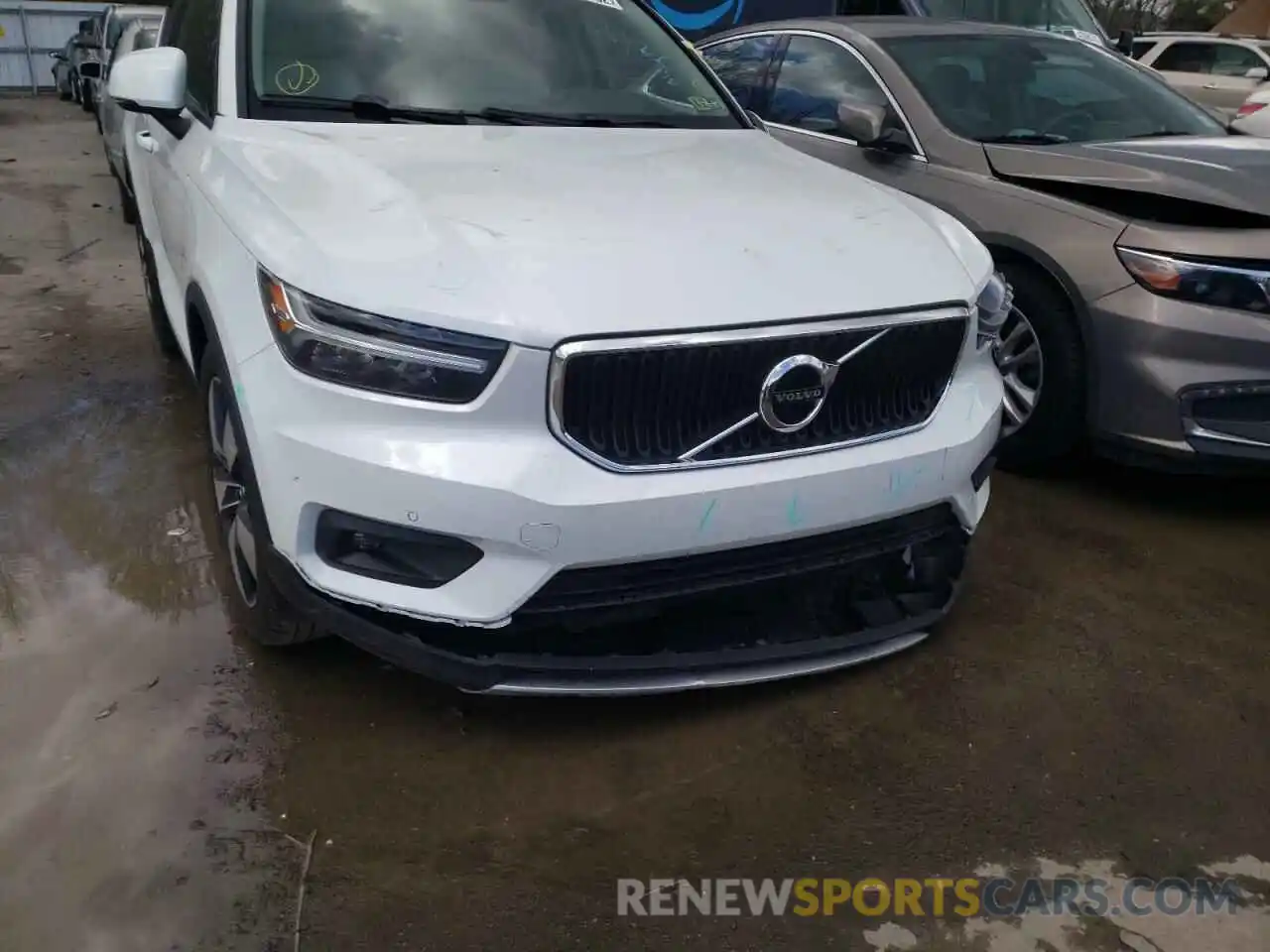 9 Photograph of a damaged car YV4162UK3M2482531 VOLVO XC40 2021