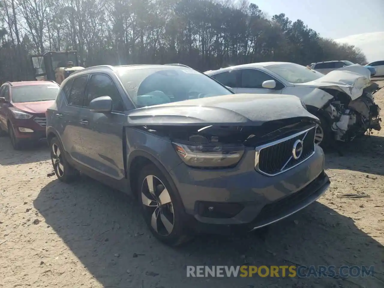 1 Photograph of a damaged car YV4162UK7M2416368 VOLVO XC40 2021