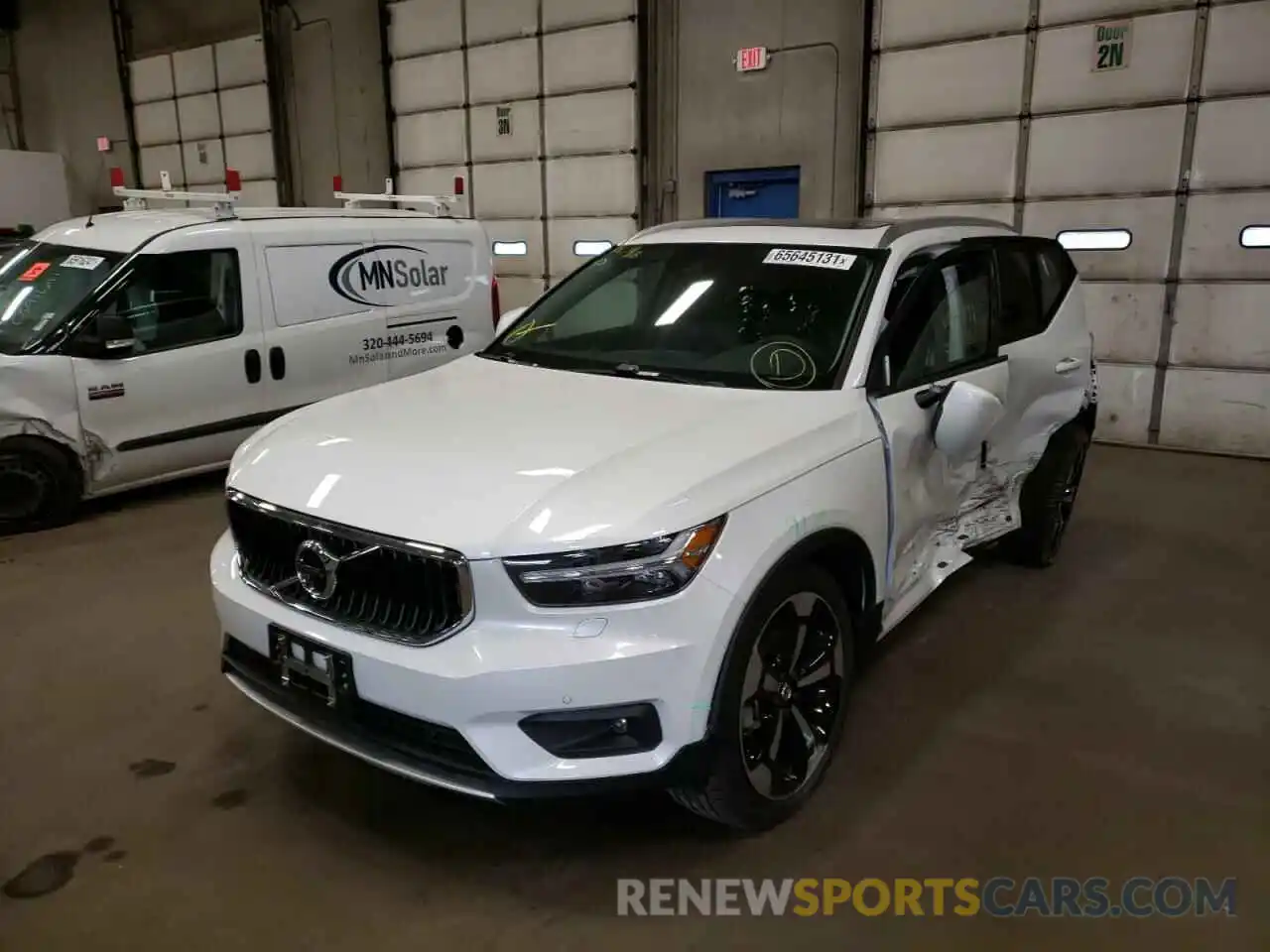 2 Photograph of a damaged car YV4162UK8M2557837 VOLVO XC40 2021