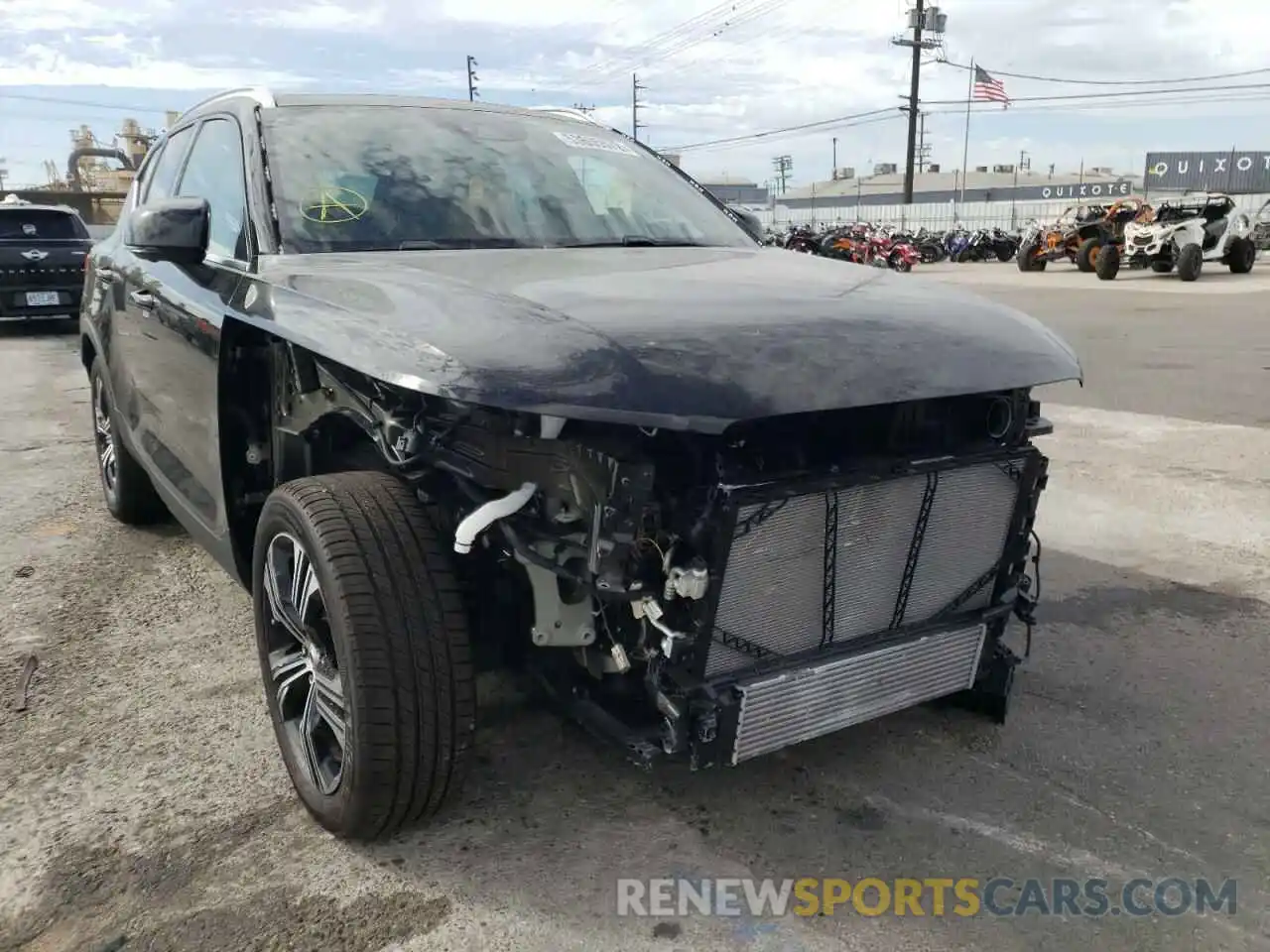 9 Photograph of a damaged car YV4162UL0M2579016 VOLVO XC40 2021