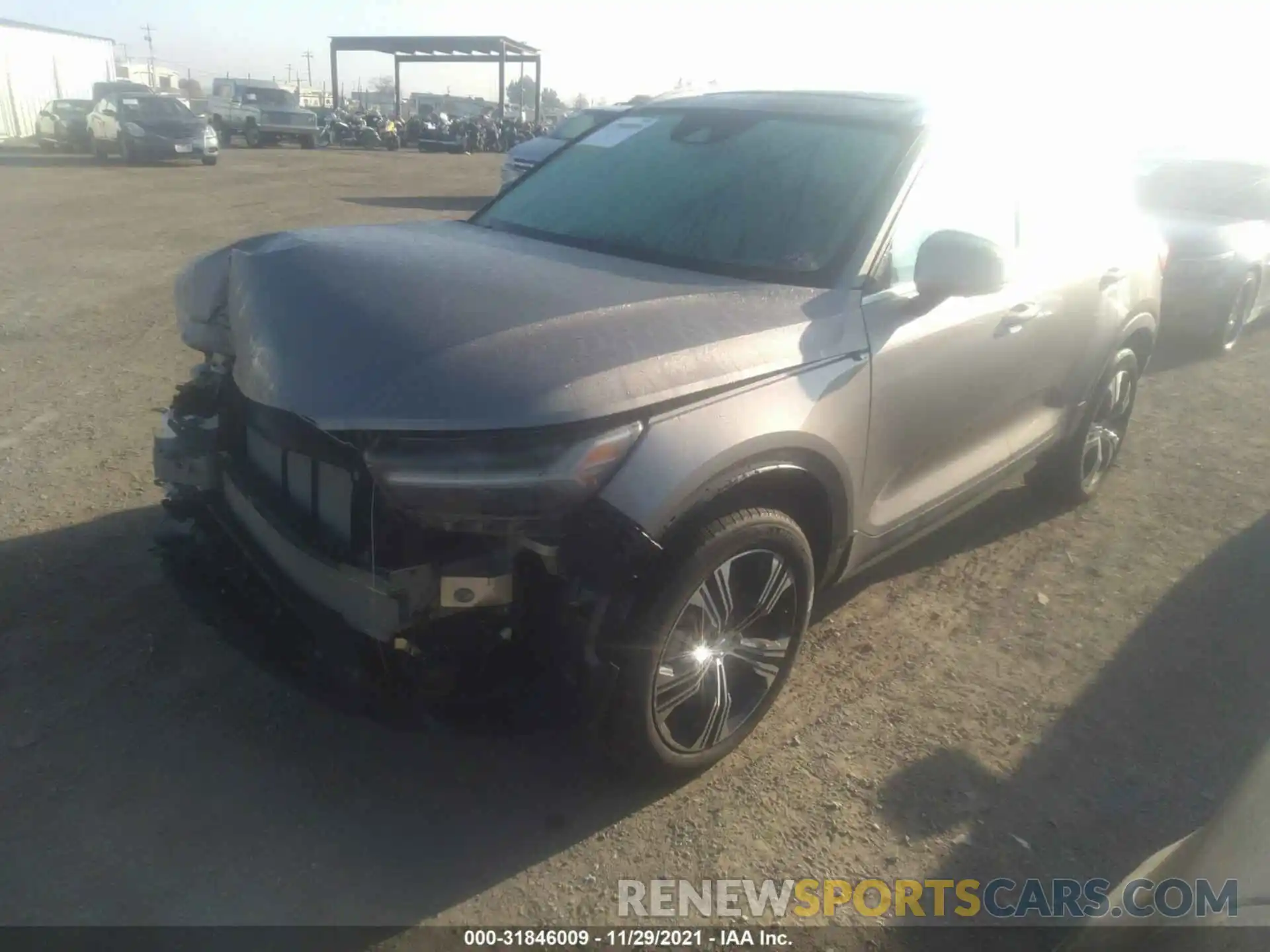 2 Photograph of a damaged car YV4162UL3M2451529 VOLVO XC40 2021