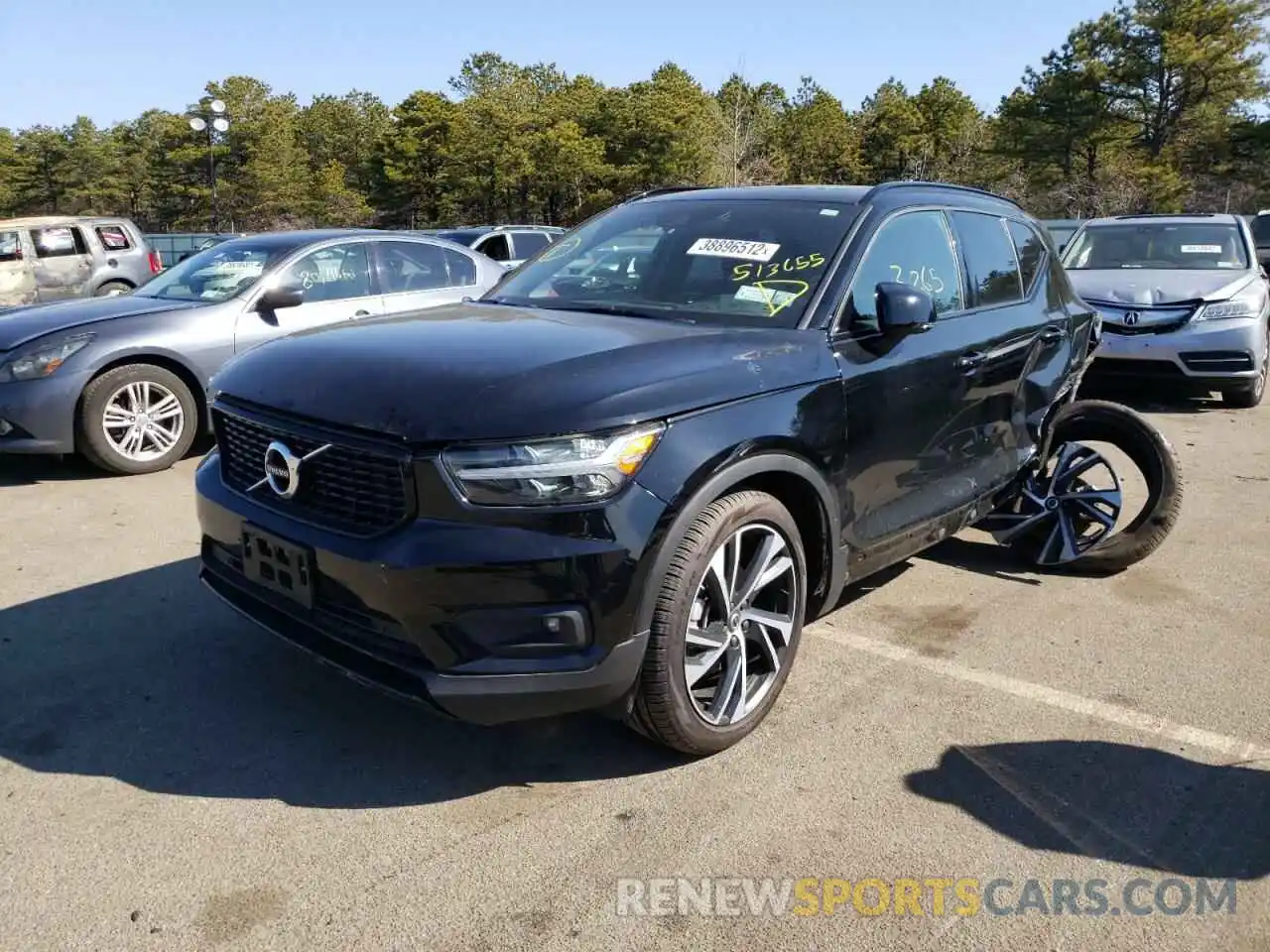 2 Photograph of a damaged car YV4162UM0M2513655 VOLVO XC40 2021