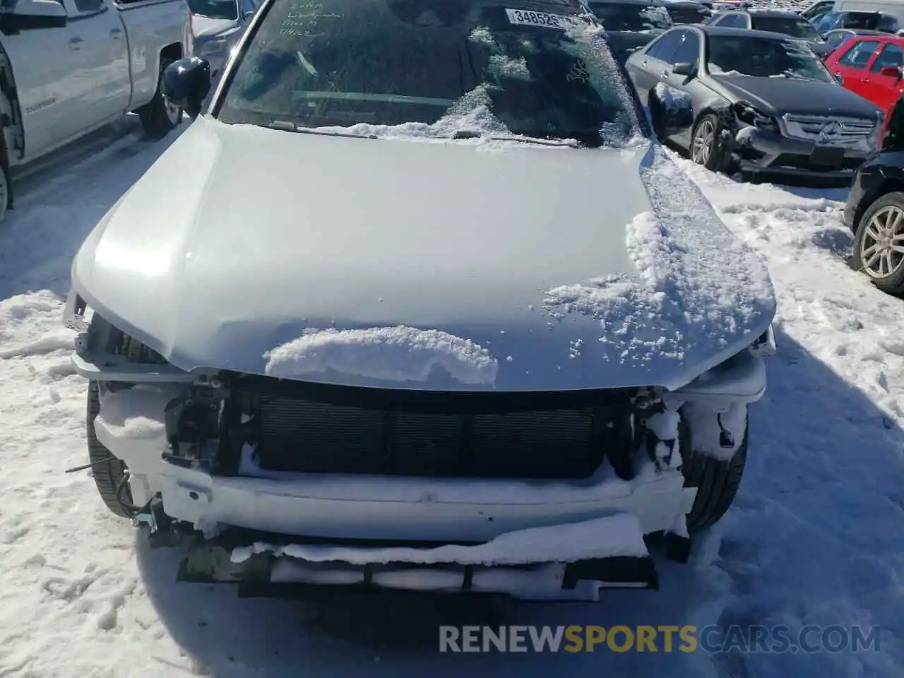 7 Photograph of a damaged car YV4162UM4M2505459 VOLVO XC40 2021