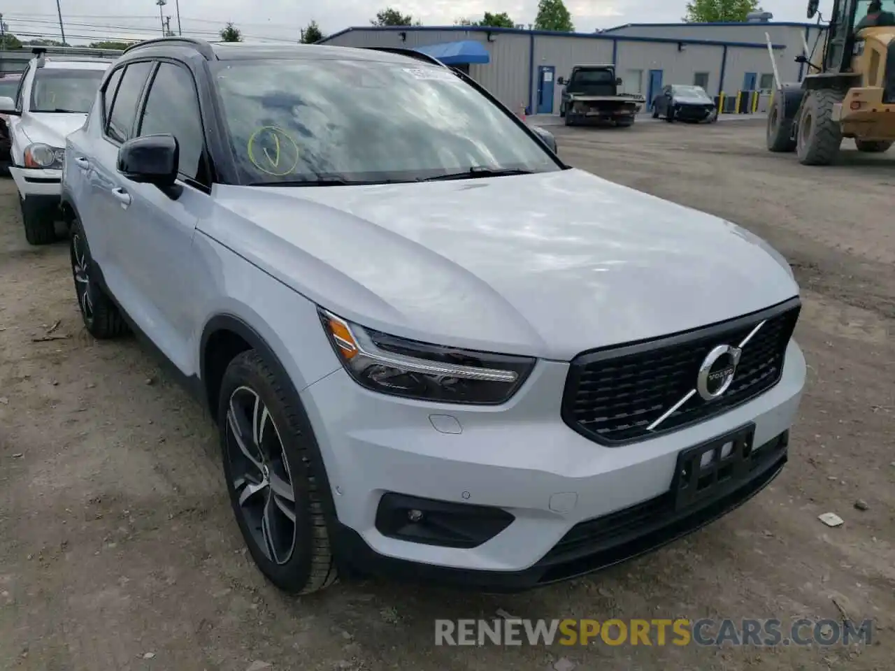 1 Photograph of a damaged car YV4162UM5M2545520 VOLVO XC40 2021