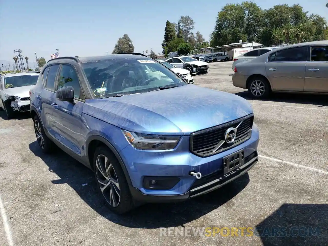 1 Photograph of a damaged car YV4162UM6M2416928 VOLVO XC40 2021