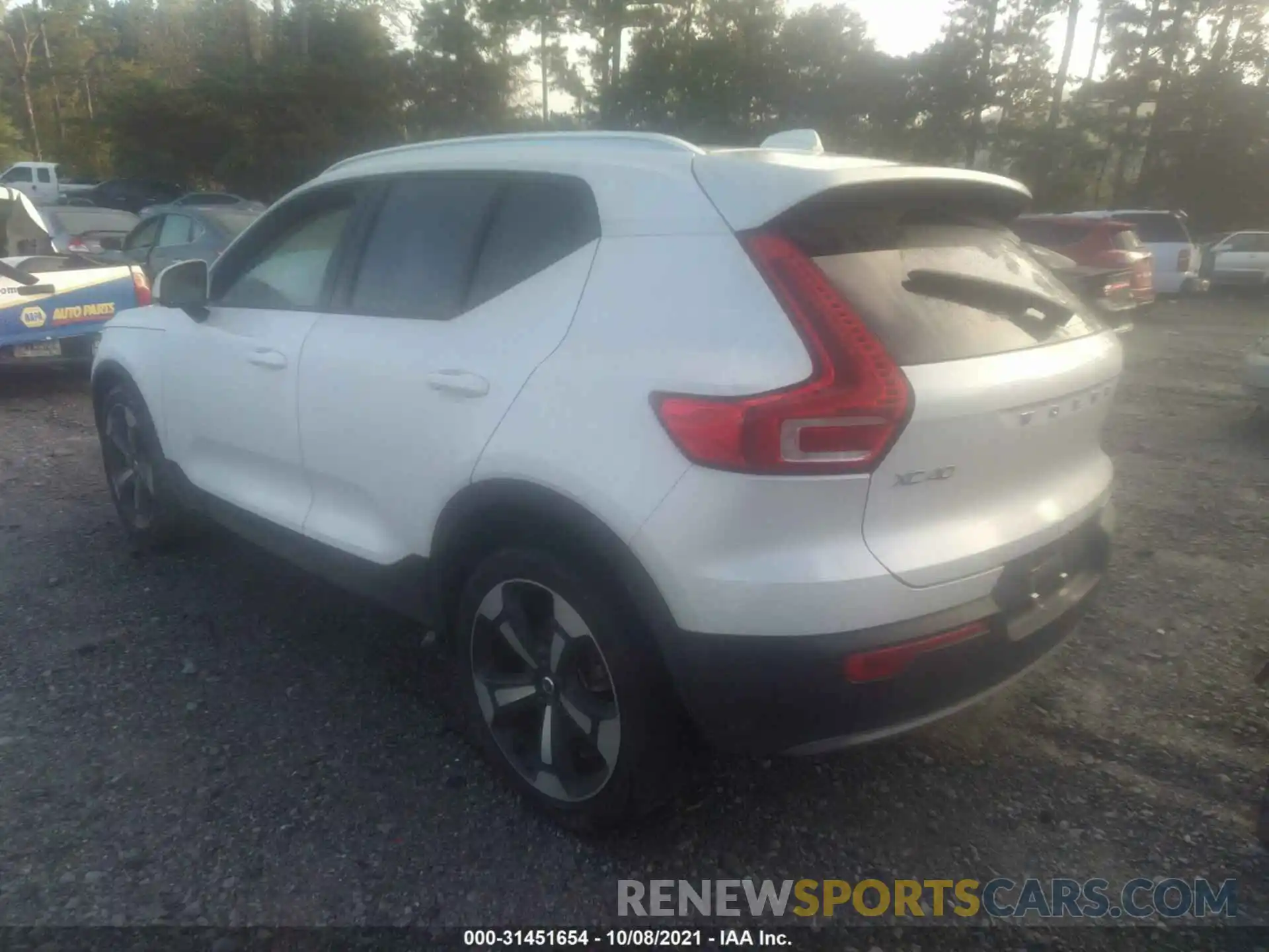 3 Photograph of a damaged car YV4AC2HK1M2490341 VOLVO XC40 2021