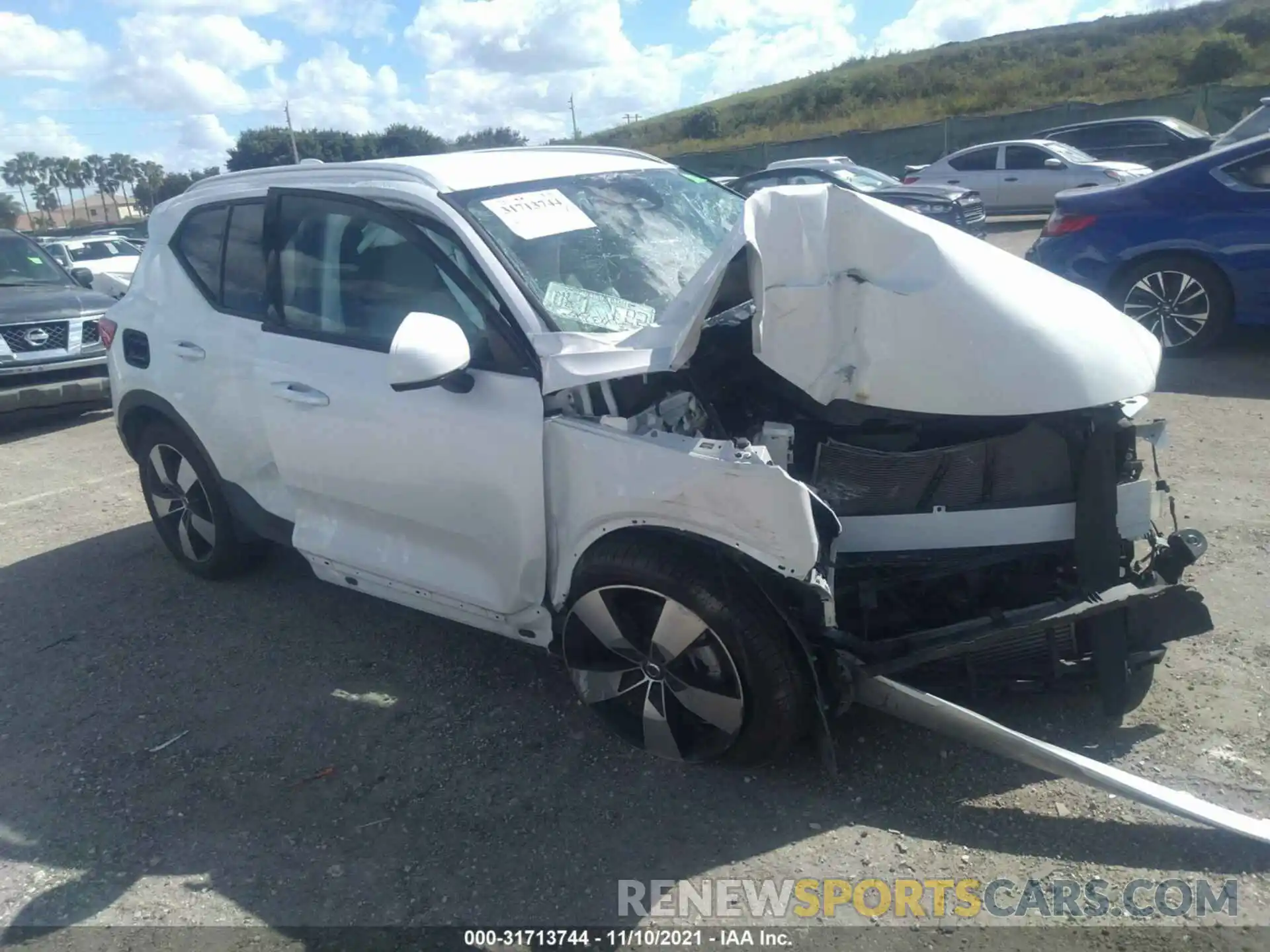 1 Photograph of a damaged car YV4AC2HK6M2459103 VOLVO XC40 2021