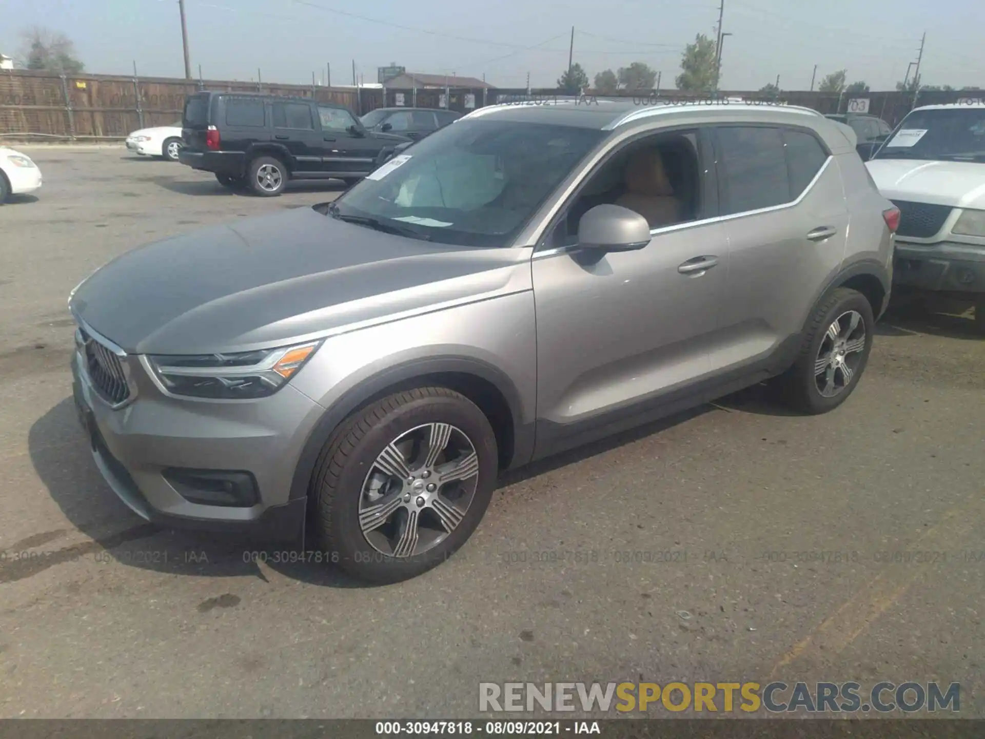 2 Photograph of a damaged car YV4AC2HL1M2571641 VOLVO XC40 2021