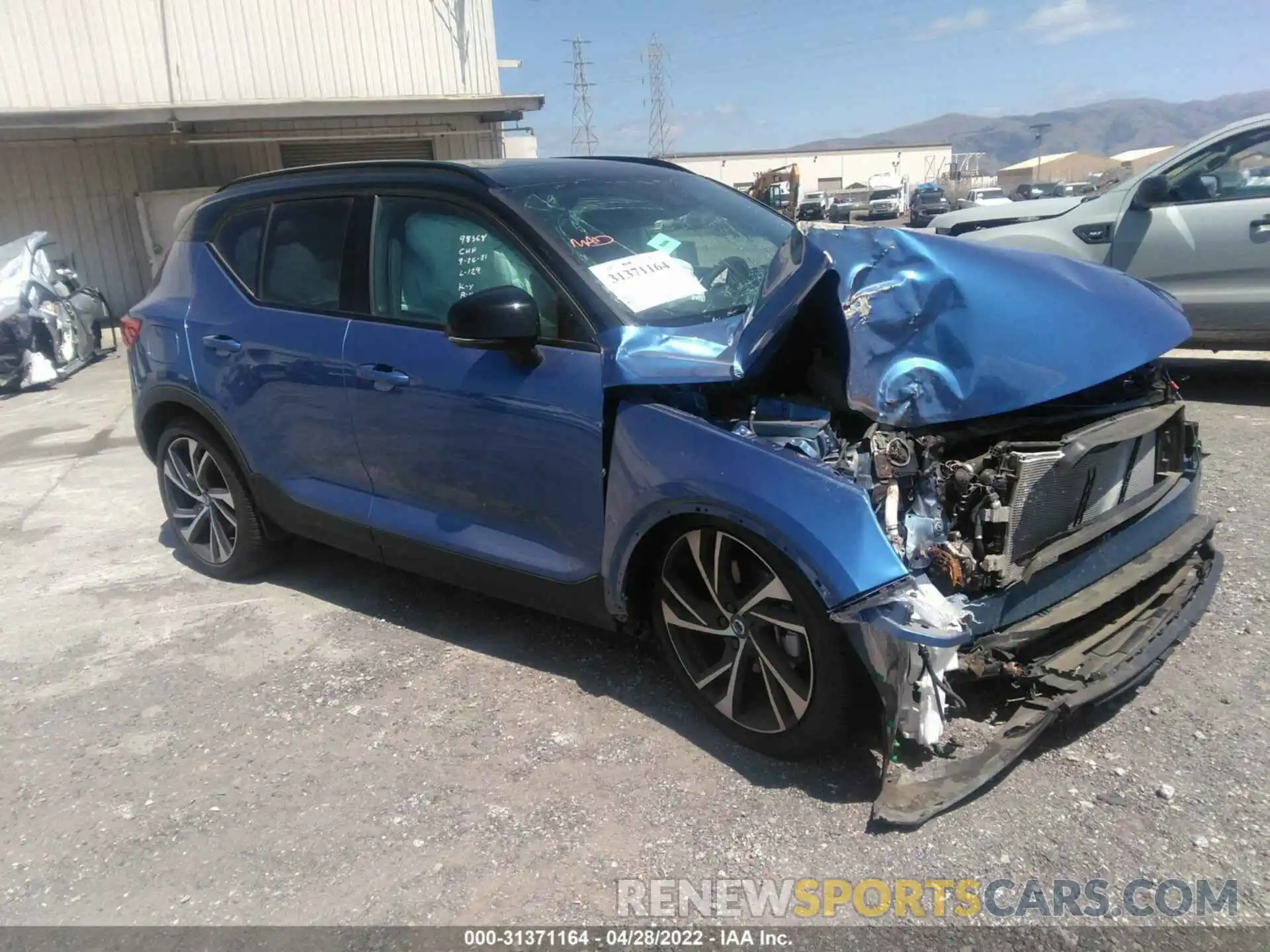 1 Photograph of a damaged car YV4AC2HMXM2482420 VOLVO XC40 2021