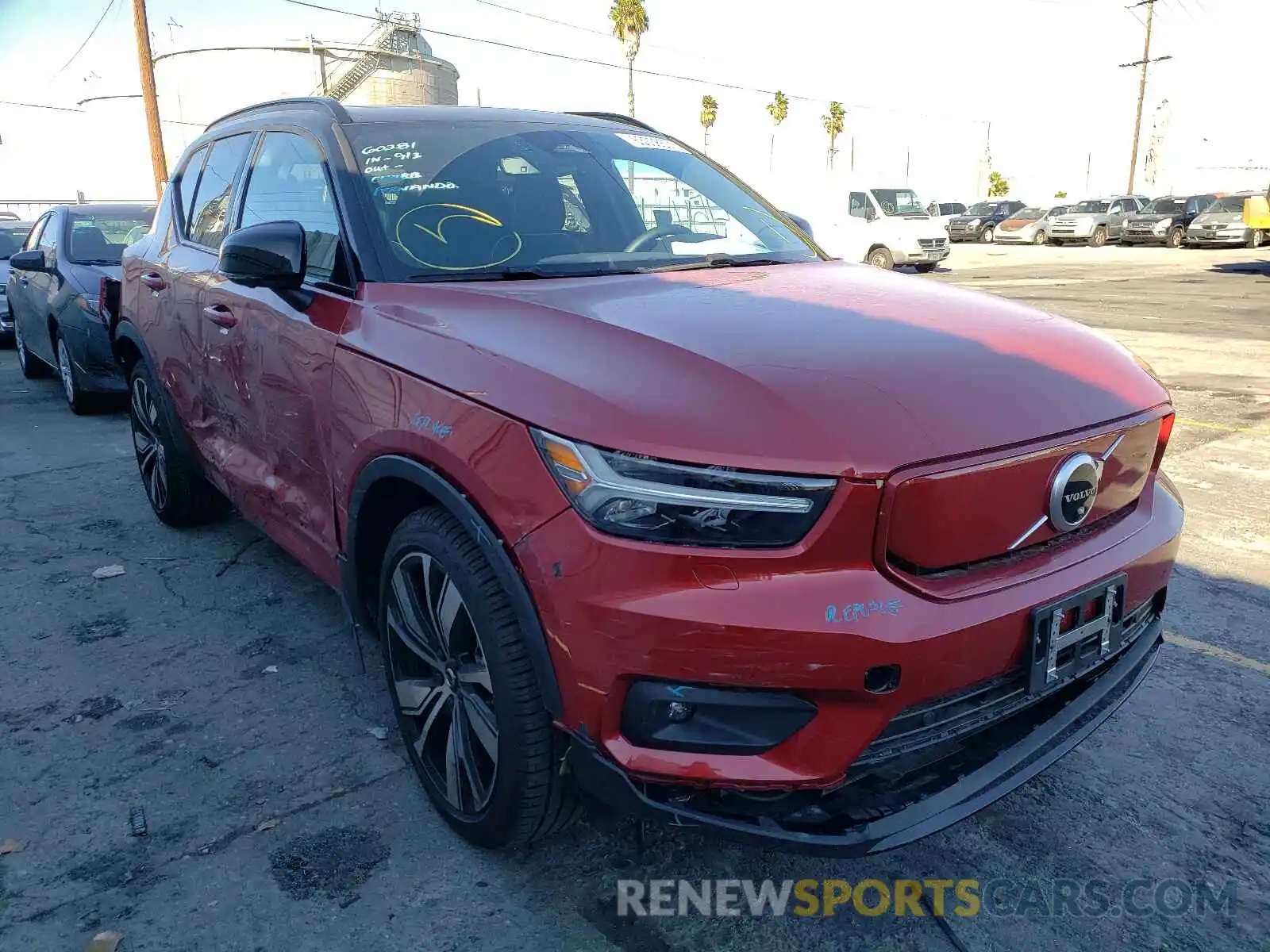 1 Photograph of a damaged car YV4ED3UR1M2577356 VOLVO XC40 2021