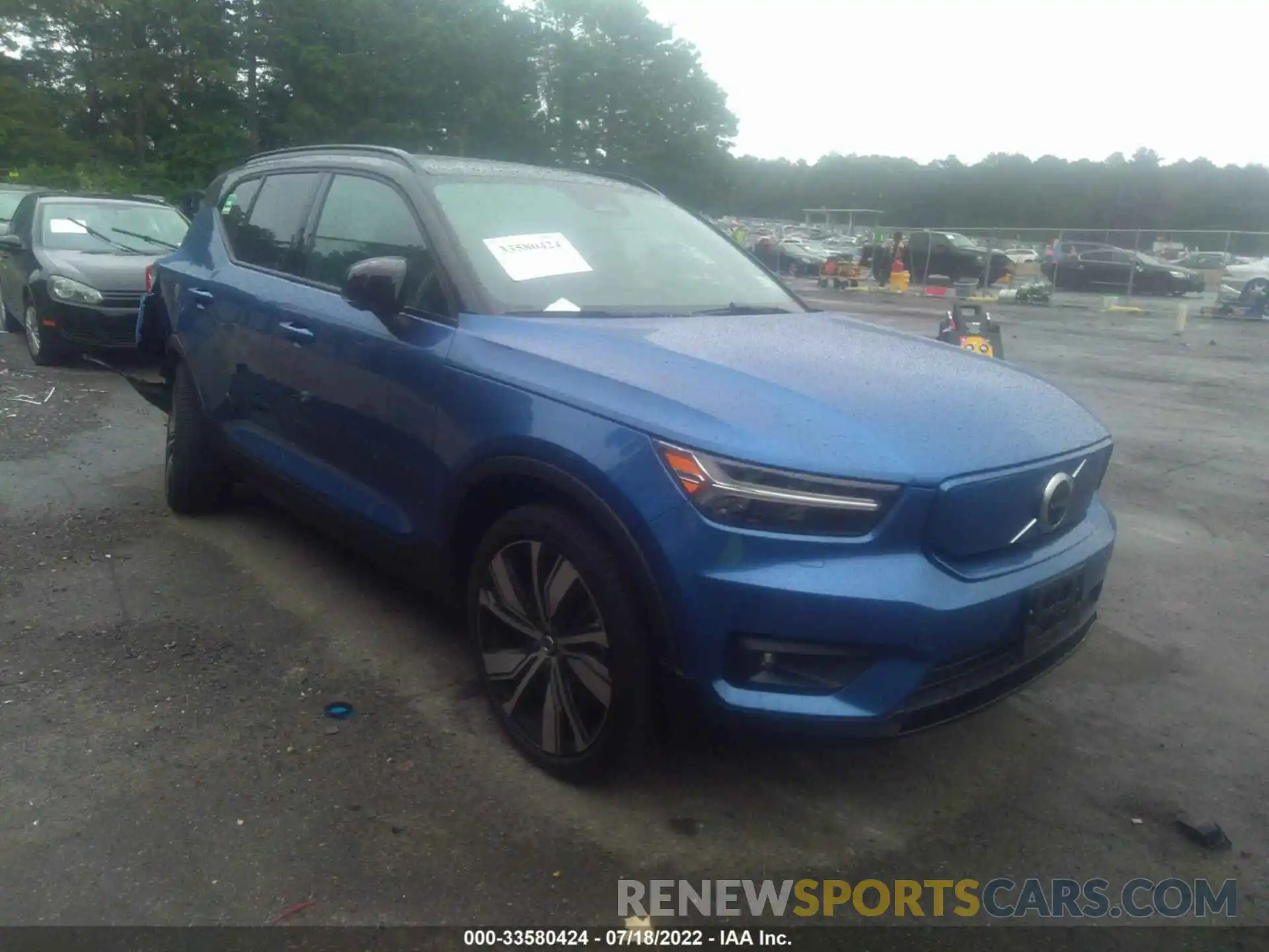 1 Photograph of a damaged car YV4ED3UR5M2554761 VOLVO XC40 2021