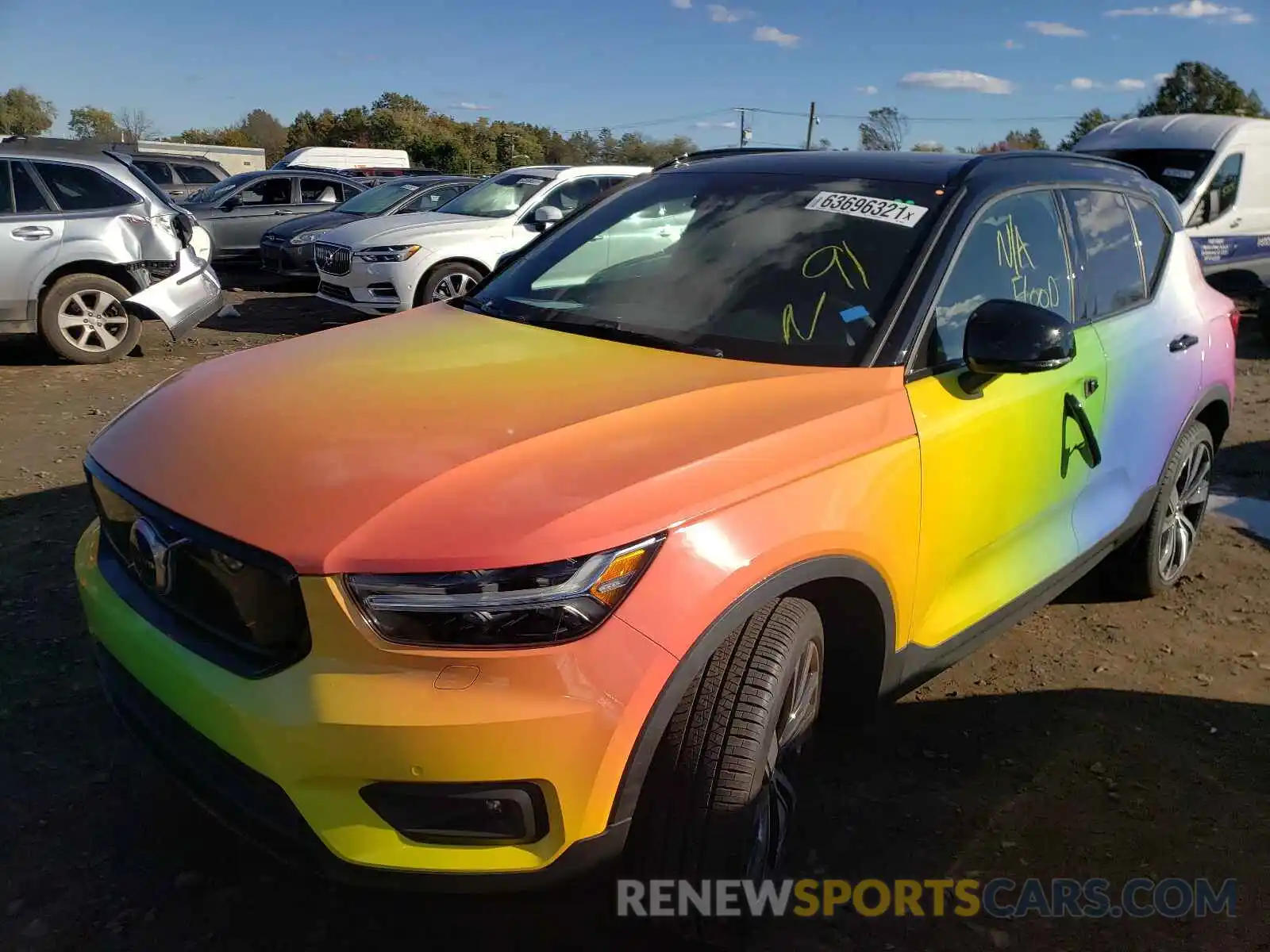 2 Photograph of a damaged car YV4ED3UR7M2440812 VOLVO XC40 2021