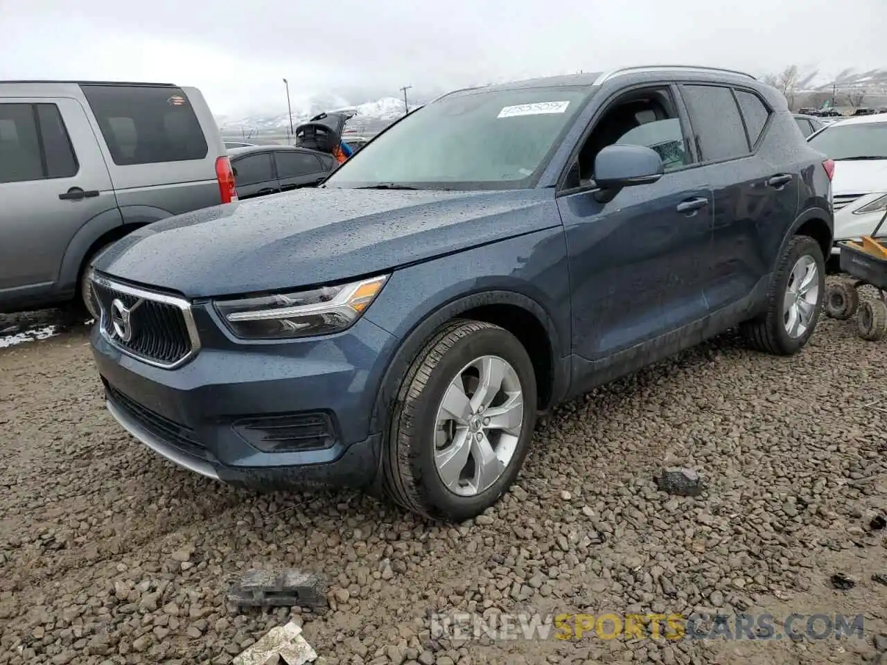 1 Photograph of a damaged car YV4162UK6N2697015 VOLVO XC40 2022