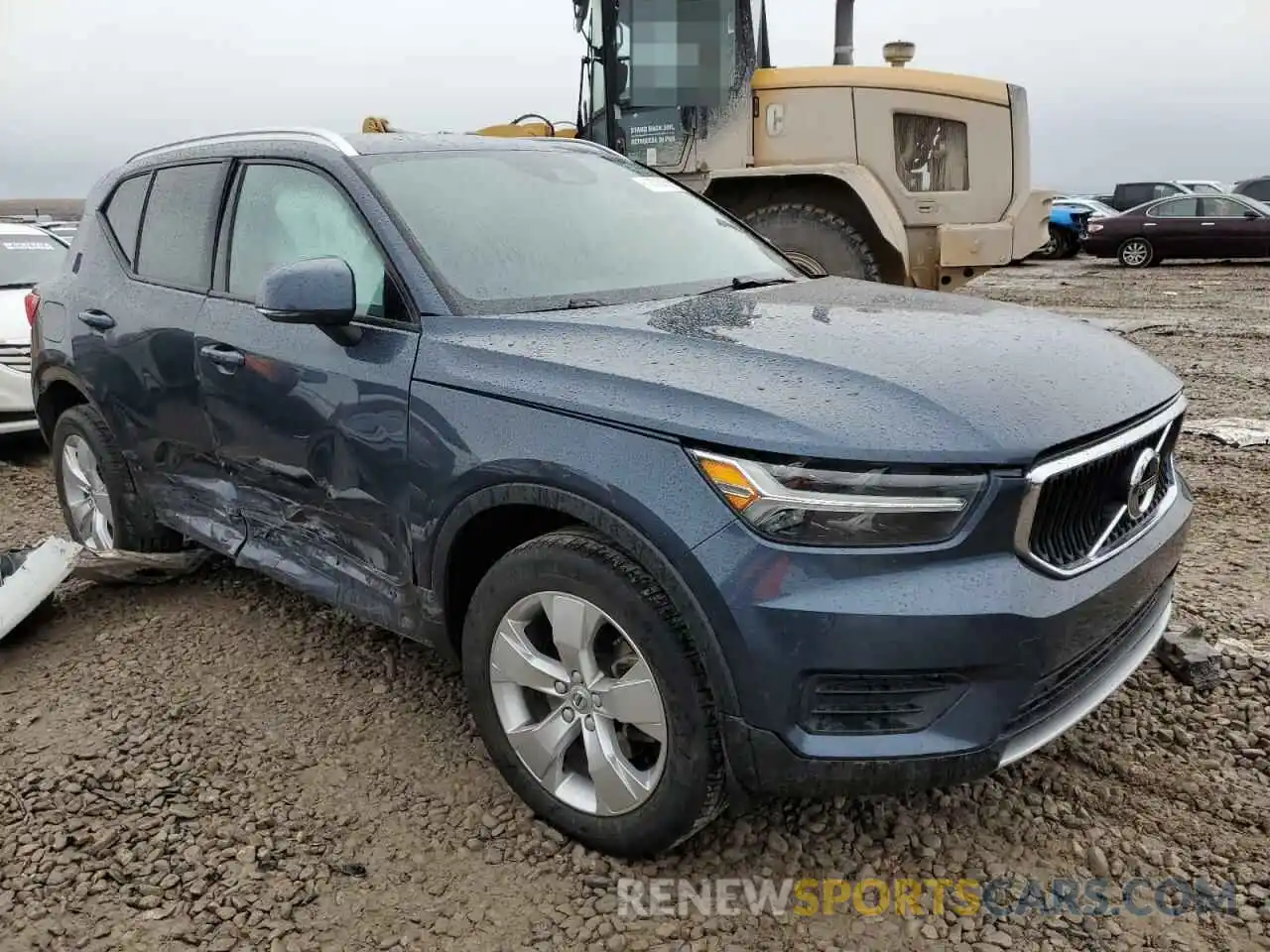 4 Photograph of a damaged car YV4162UK6N2697015 VOLVO XC40 2022