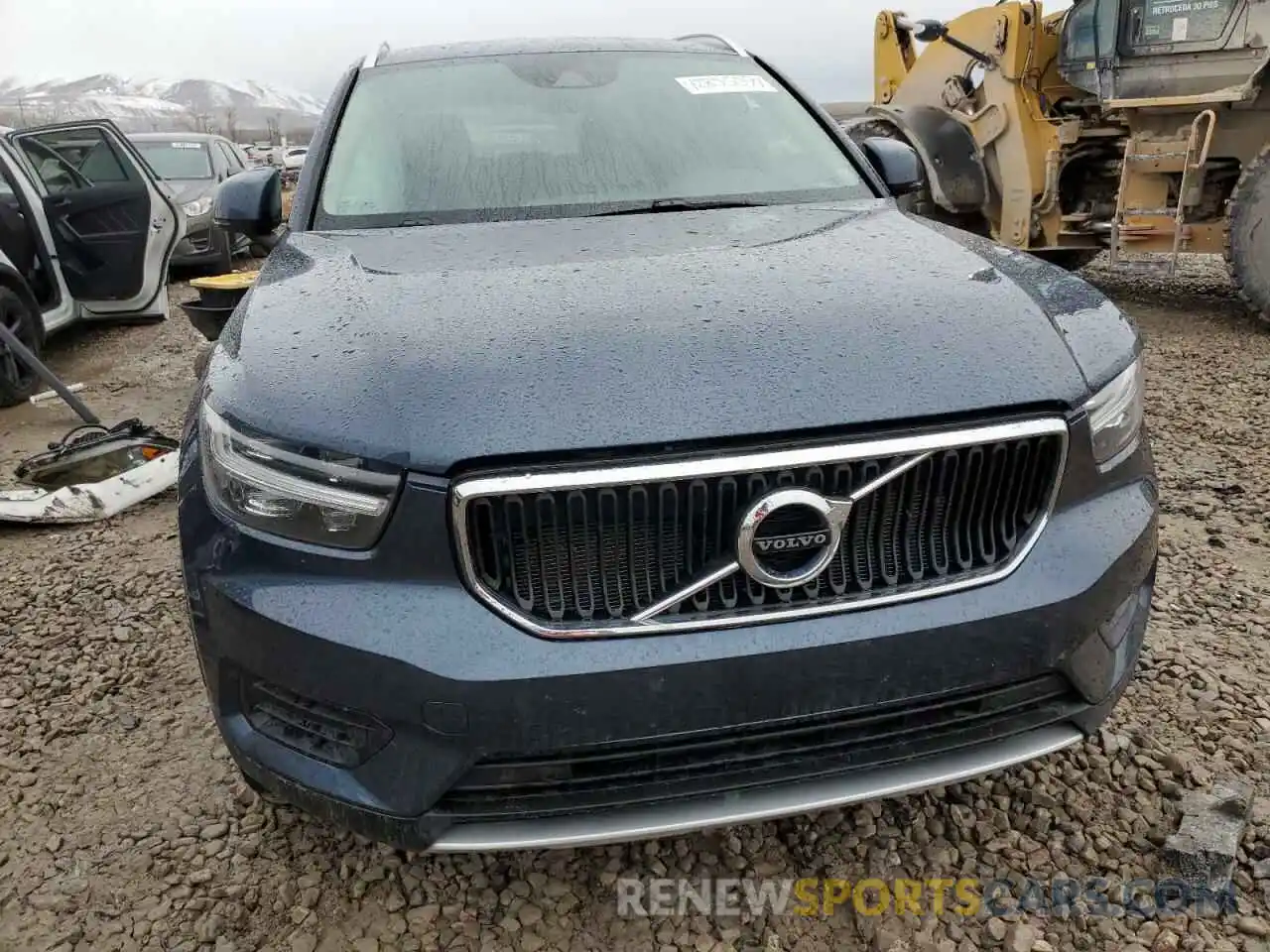 5 Photograph of a damaged car YV4162UK6N2697015 VOLVO XC40 2022