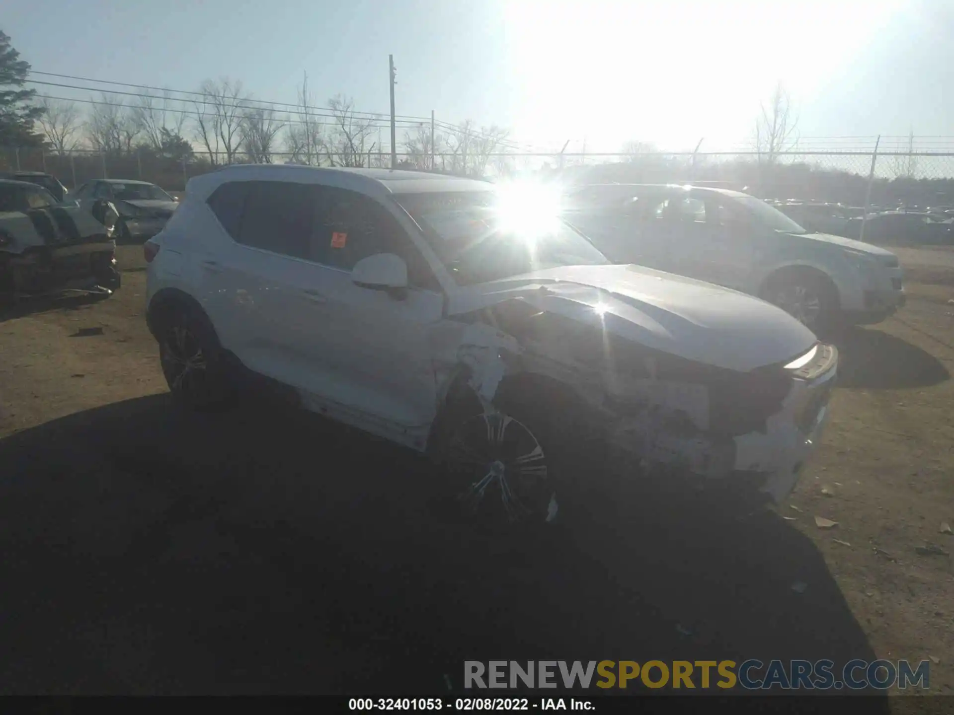 1 Photograph of a damaged car YV4162UL0N2641225 VOLVO XC40 2022