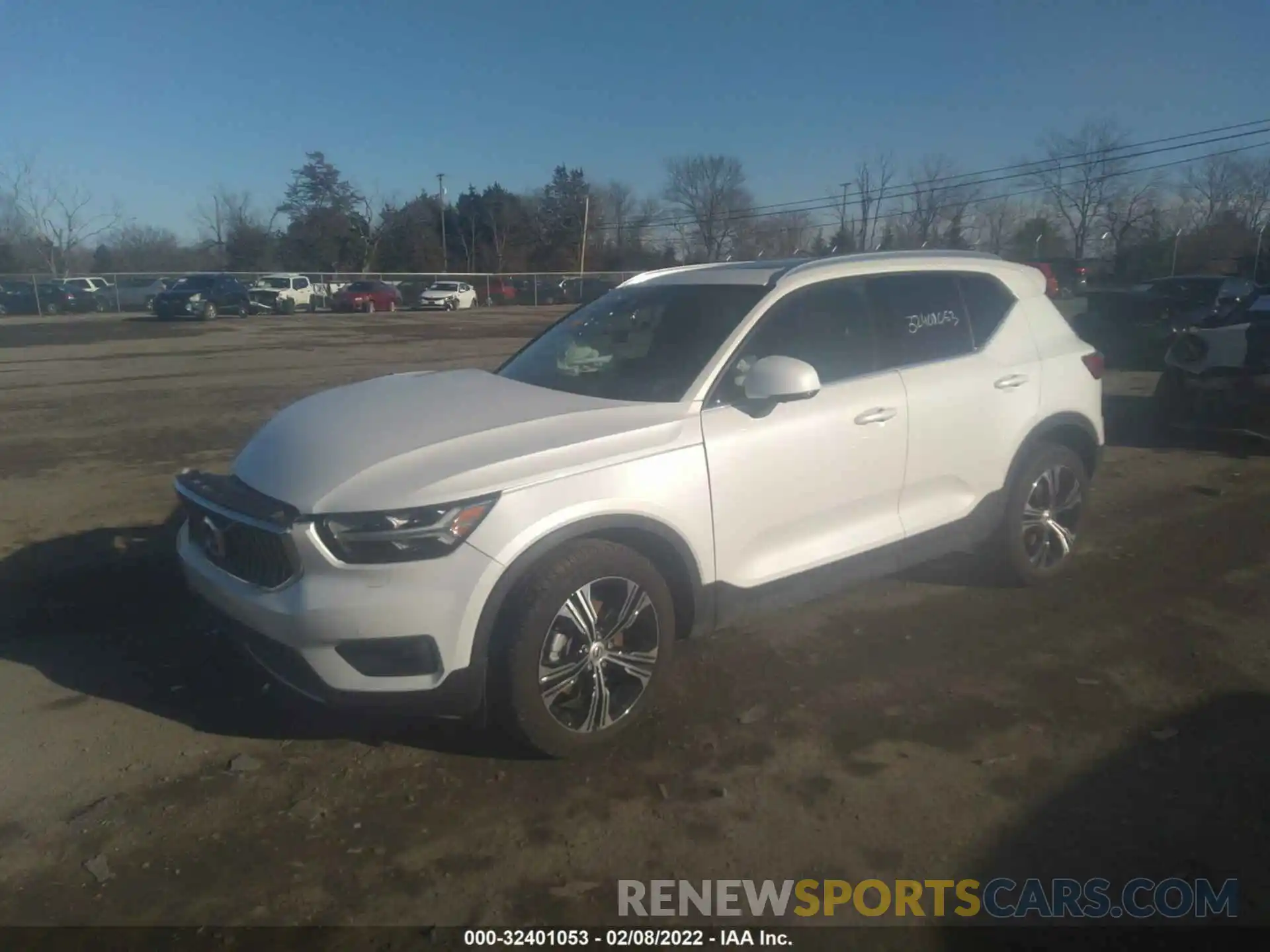 2 Photograph of a damaged car YV4162UL0N2641225 VOLVO XC40 2022