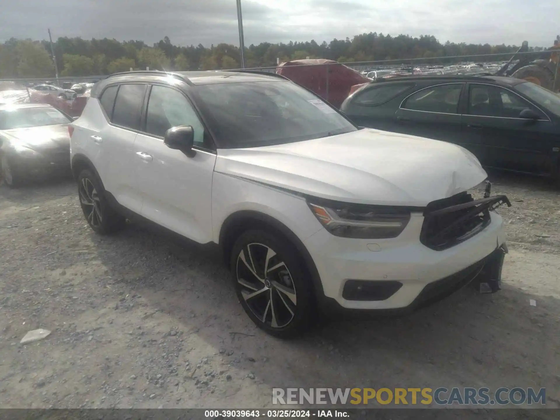 1 Photograph of a damaged car YV4AC2HMXN2791256 VOLVO XC40 2022