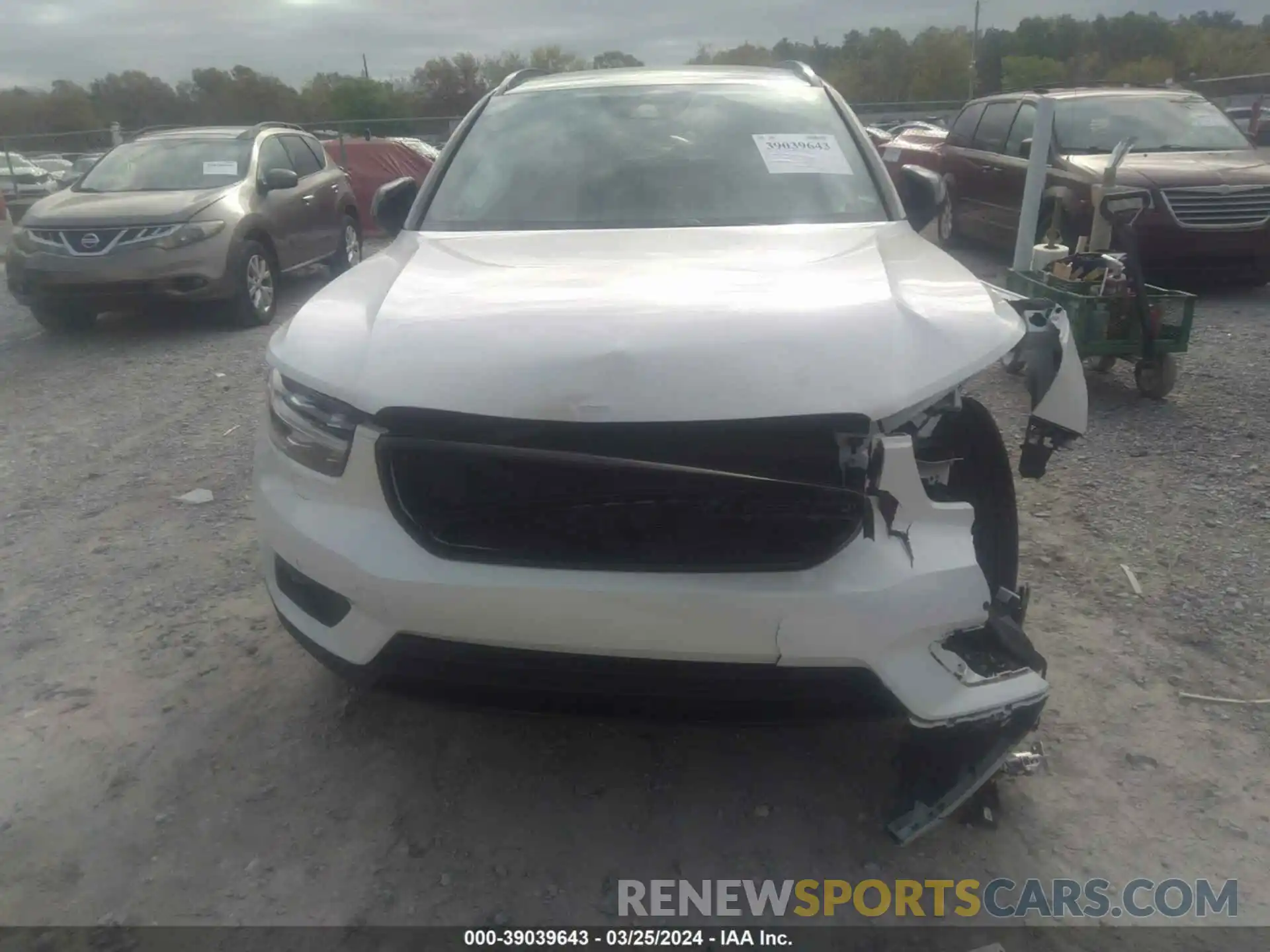 12 Photograph of a damaged car YV4AC2HMXN2791256 VOLVO XC40 2022