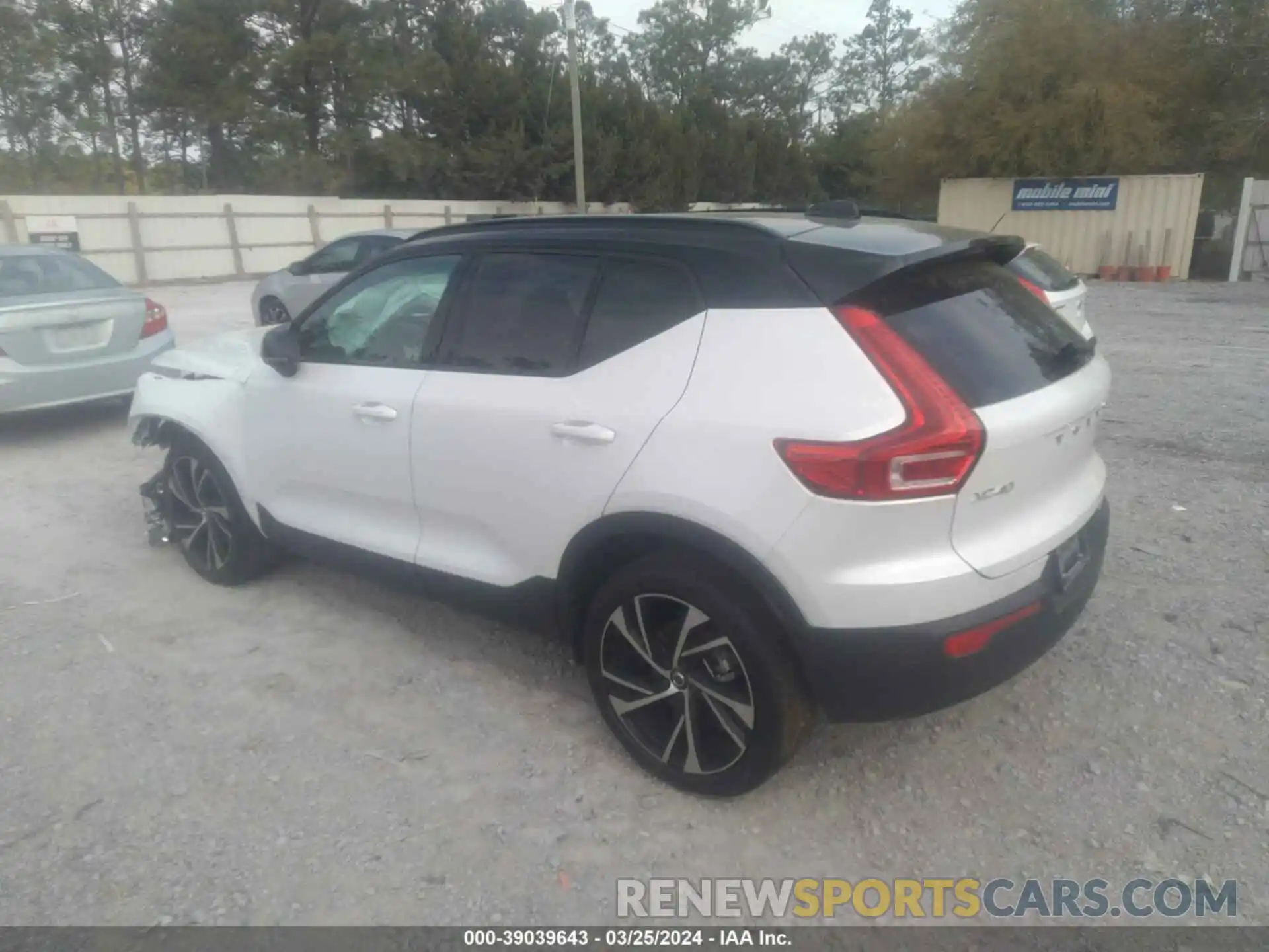 3 Photograph of a damaged car YV4AC2HMXN2791256 VOLVO XC40 2022