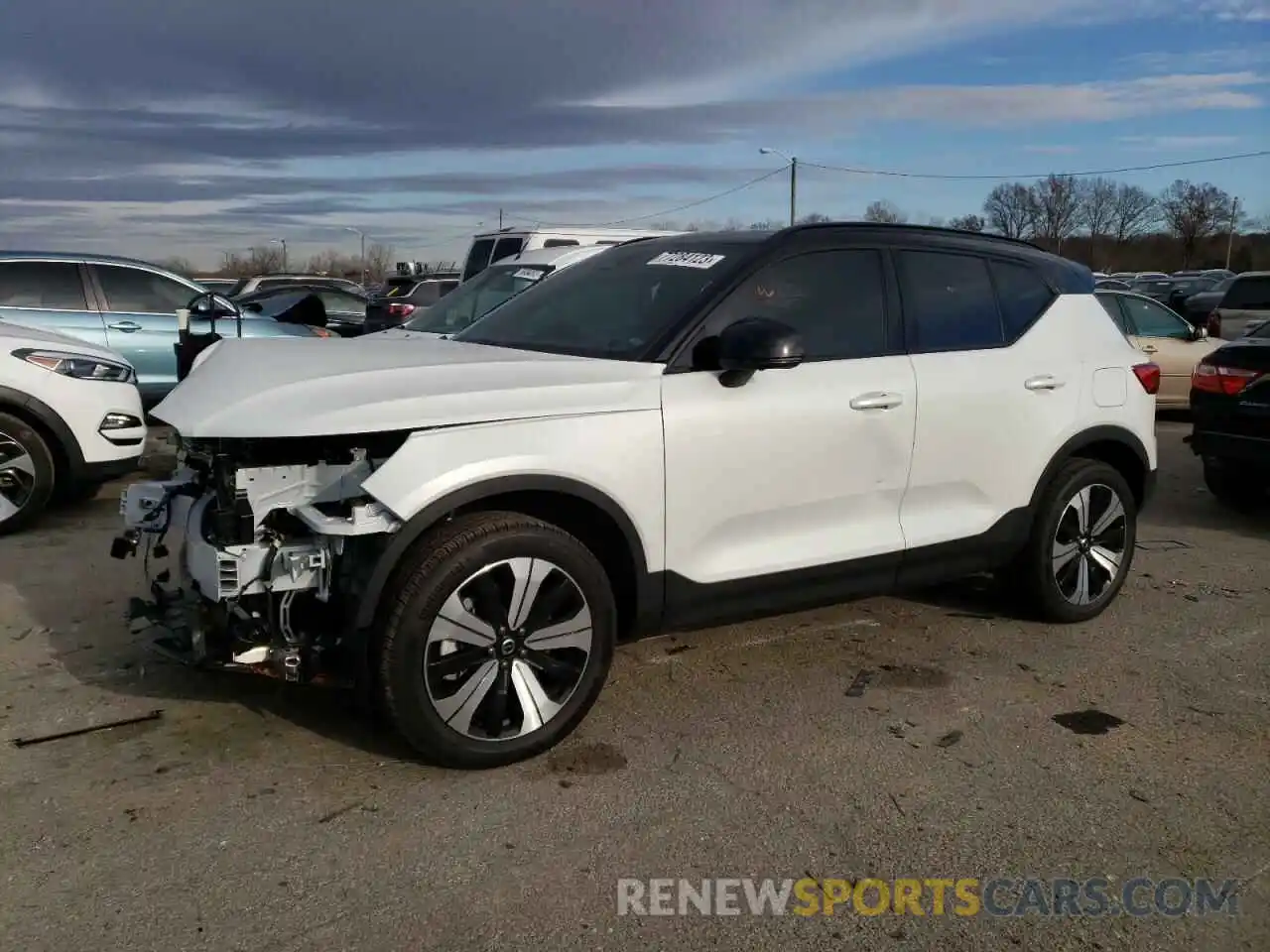 1 Photograph of a damaged car YV4ED3ULXP2067216 VOLVO XC40 2023