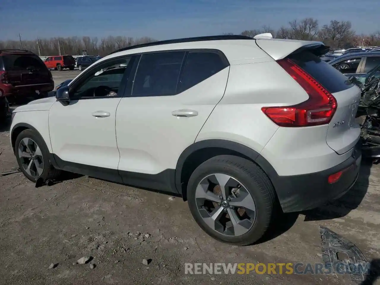 2 Photograph of a damaged car YV4L12UW2P2994540 VOLVO XC40 2023