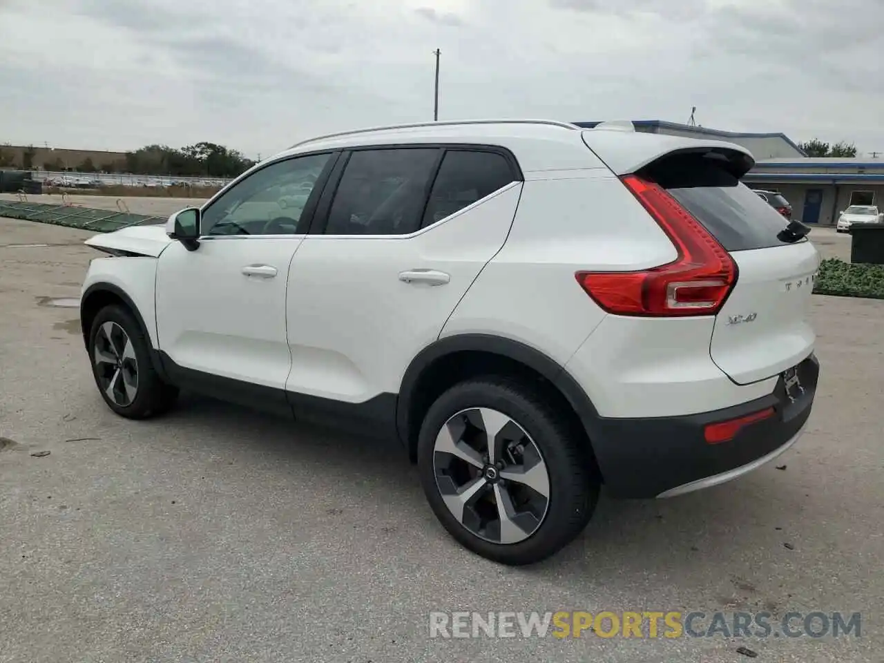 2 Photograph of a damaged car YV4L12UK5R2227992 VOLVO XC40 CORE 2024