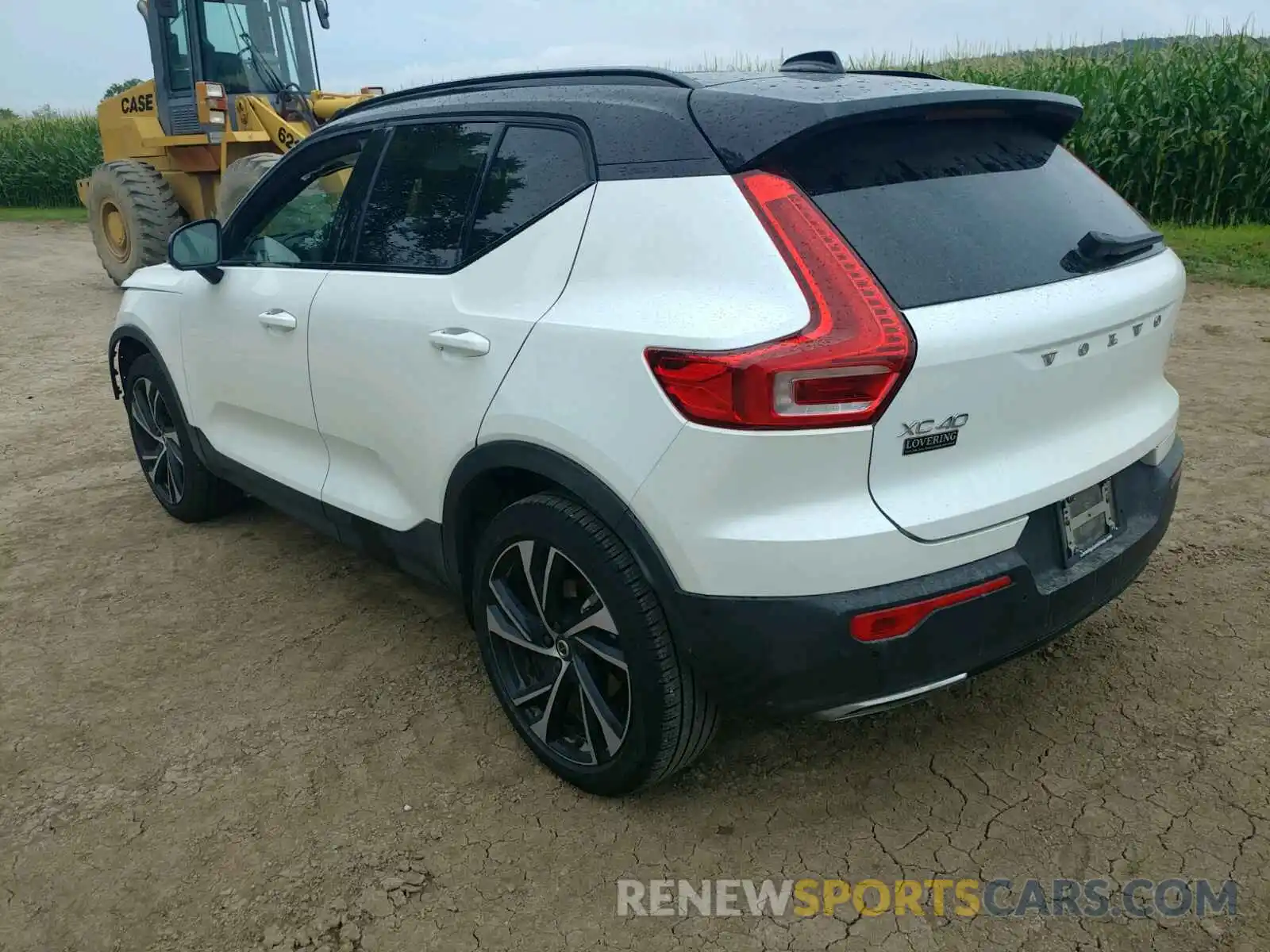 3 Photograph of a damaged car YV4162XZ5K2004651 VOLVO XC40 MOMENTUM 2019