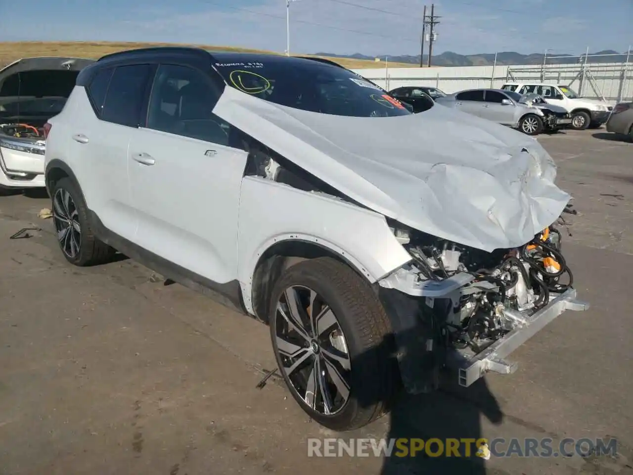 1 Photograph of a damaged car YV4ED3UB5N2677545 VOLVO XC40 P8 RE 2022