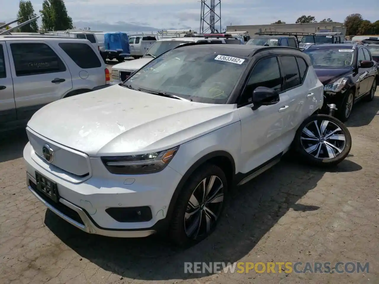 2 Photograph of a damaged car YV4ED3UB5N2759940 VOLVO XC40 P8 RE 2022