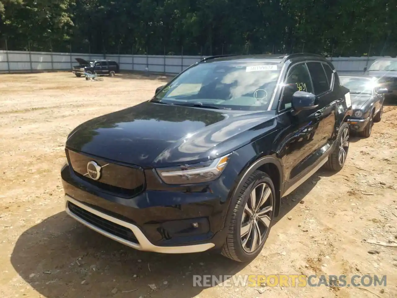 2 Photograph of a damaged car YV4ED3UR4N2645604 VOLVO XC40 P8 RE 2022