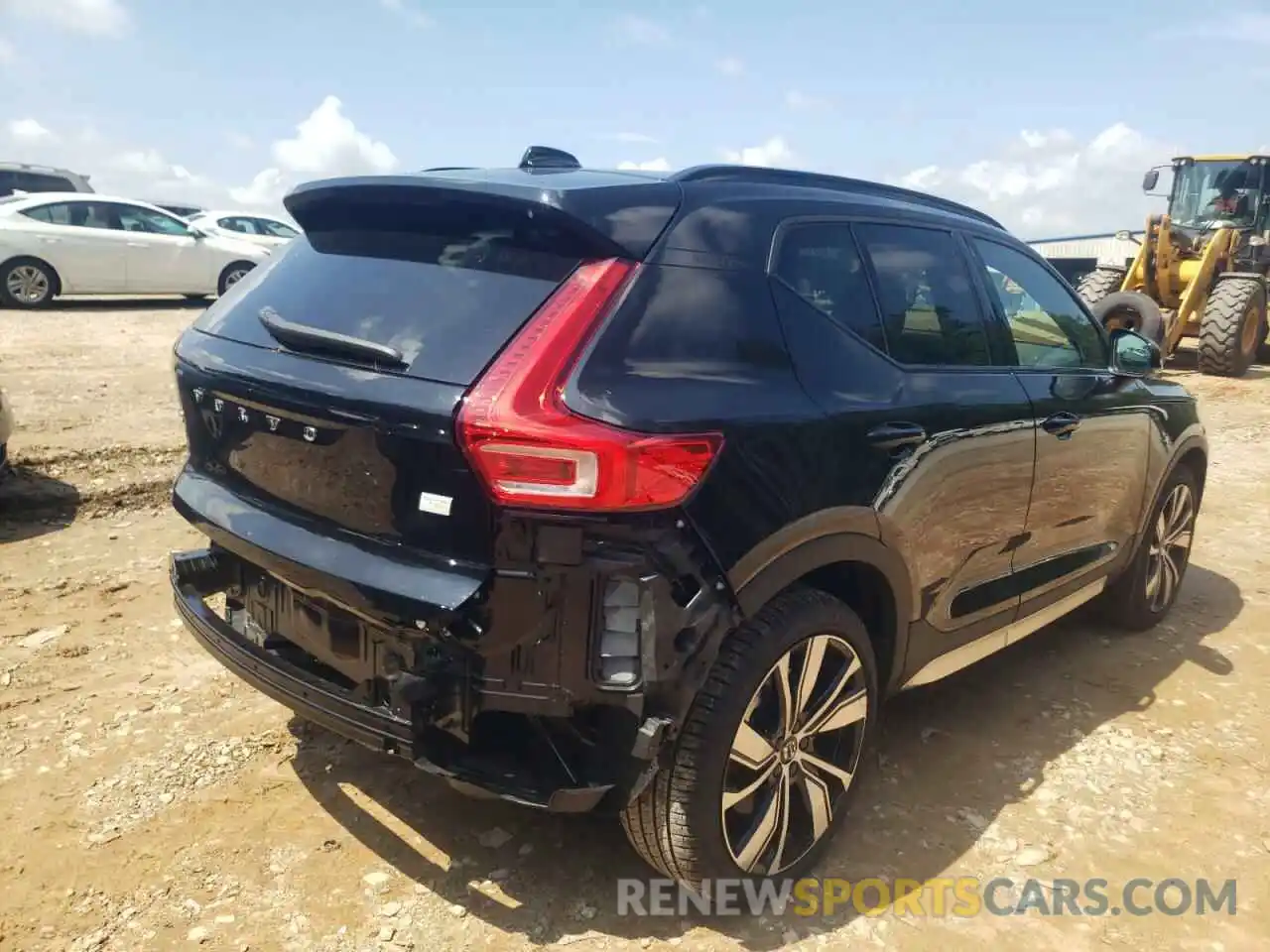 4 Photograph of a damaged car YV4ED3UR4N2645604 VOLVO XC40 P8 RE 2022