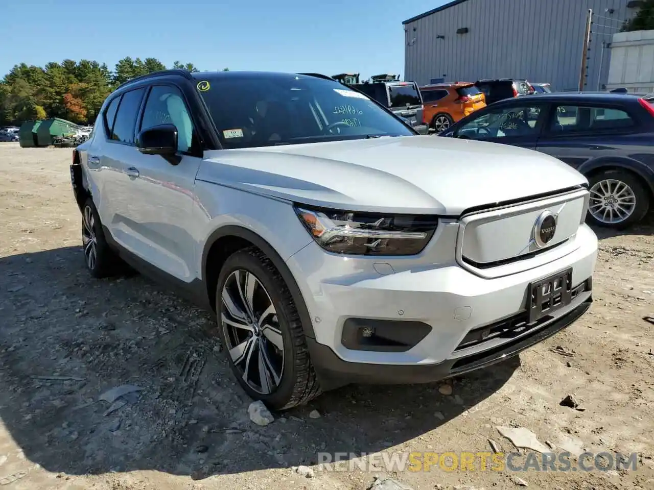 1 Photograph of a damaged car YV4ED3UR8N2640390 VOLVO XC40 P8 RE 2022