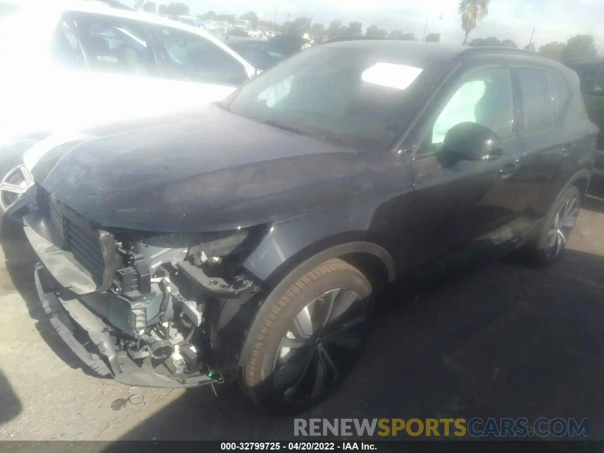 2 Photograph of a damaged car YV4ED3UB9N2707677 VOLVO XC40 RECHARGE PURE 2022