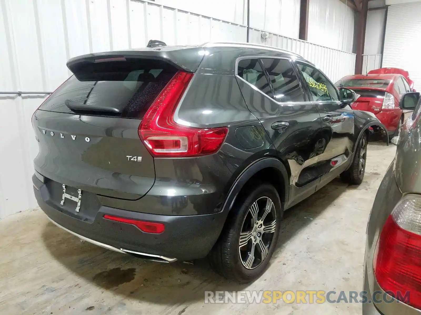 4 Photograph of a damaged car YV4AC2HL4K2059708 VOLVO XC40 T4 IN 2019