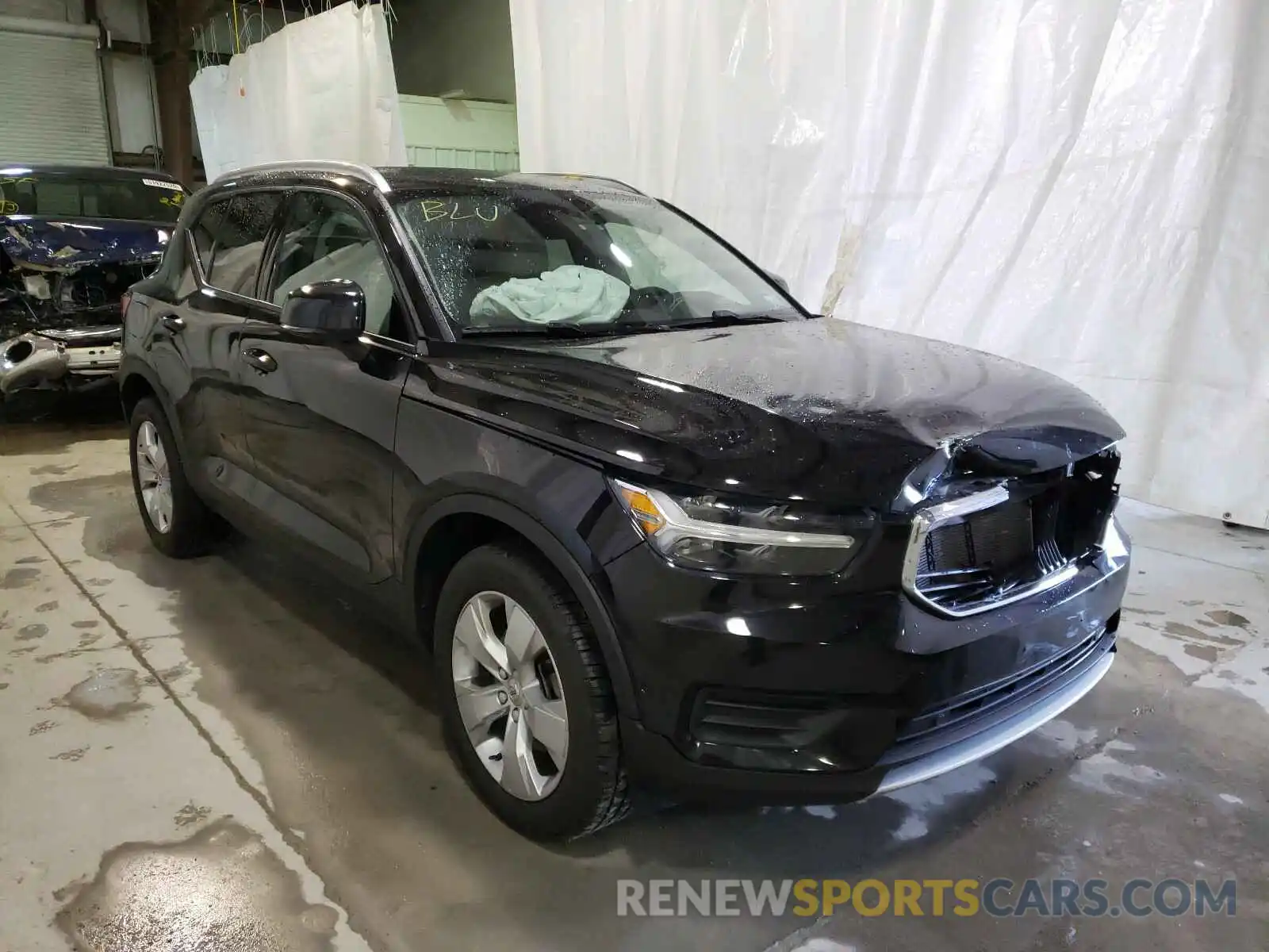 1 Photograph of a damaged car YV4AC2HK8K2146549 VOLVO XC40 T4 MO 2019