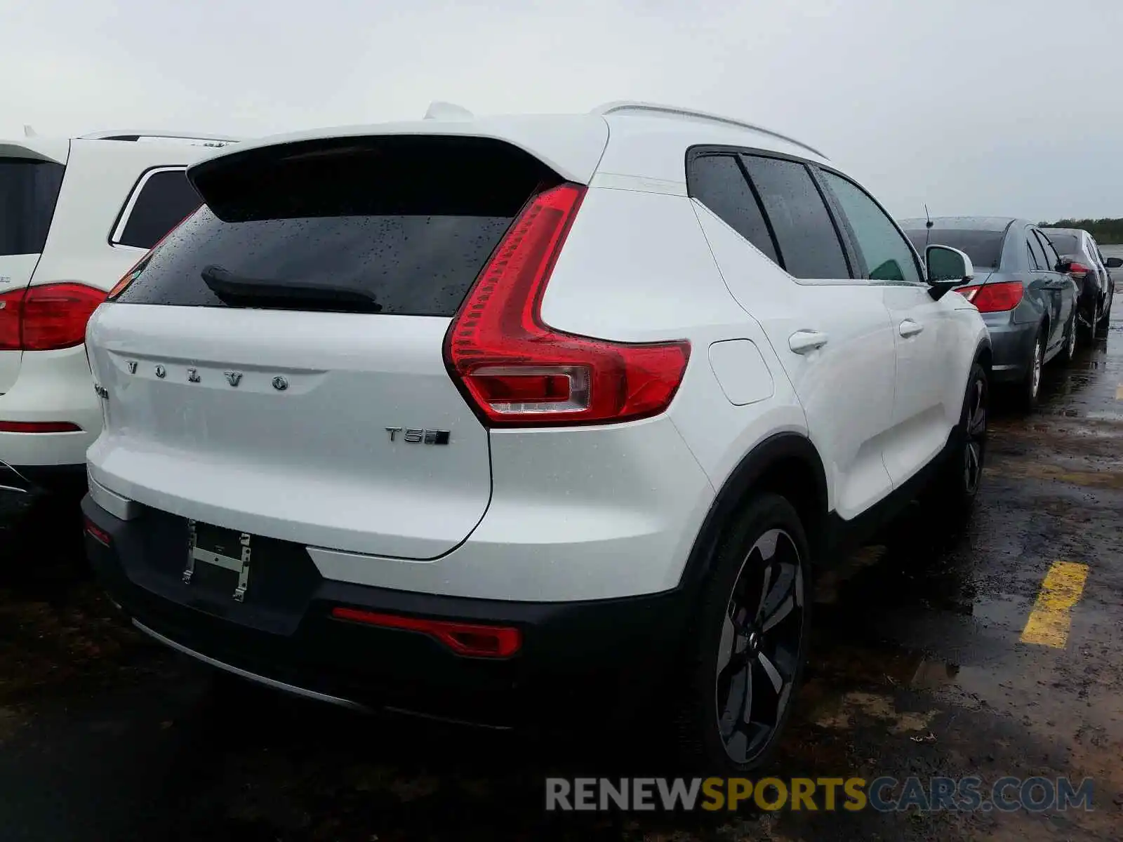 4 Фотография поврежденного автомобиля YV4162UL0K2060013 VOLVO XC40 T5 IN 2019