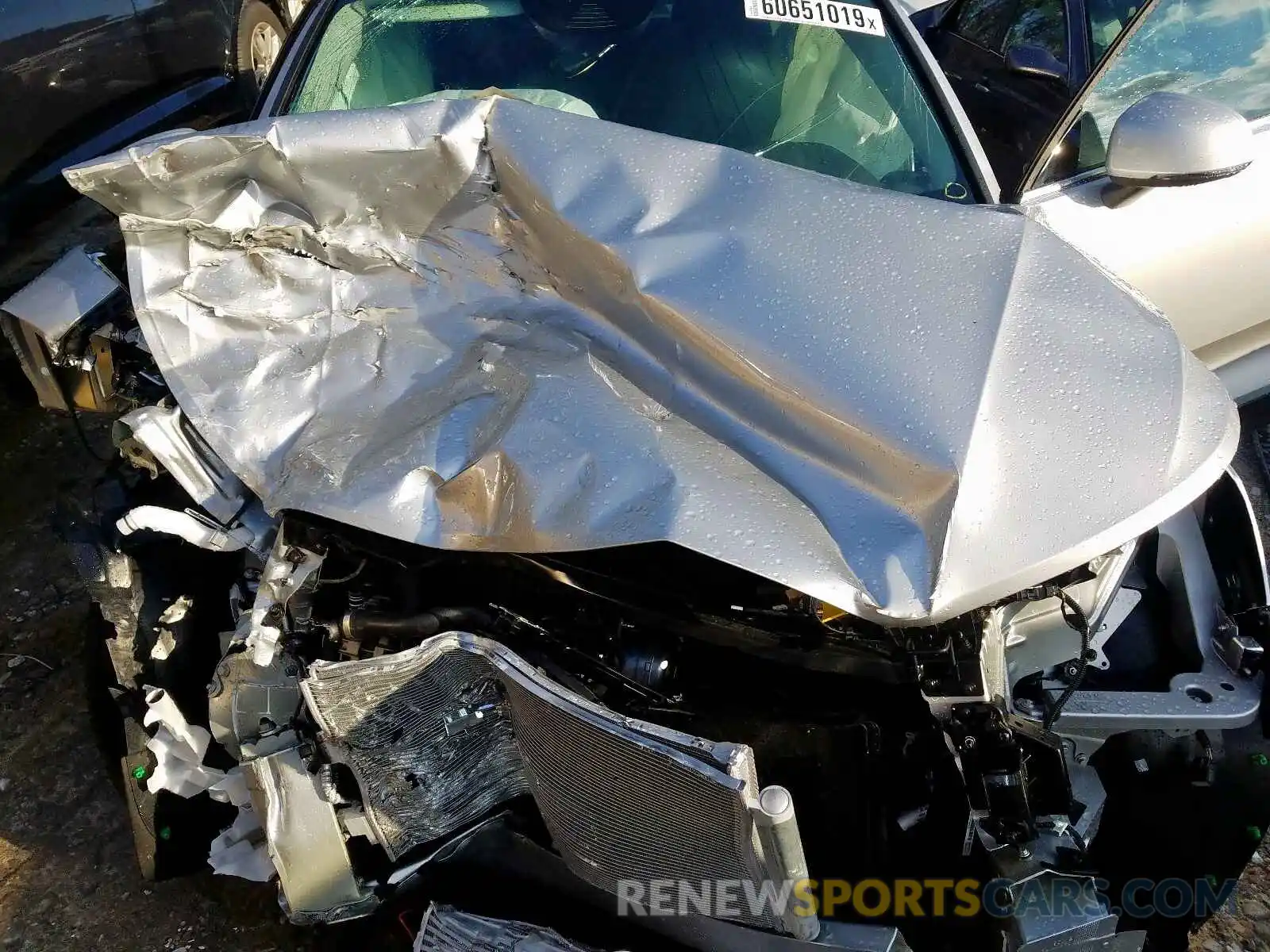 7 Photograph of a damaged car YV4162UL7K2155409 VOLVO XC40 T5 IN 2019