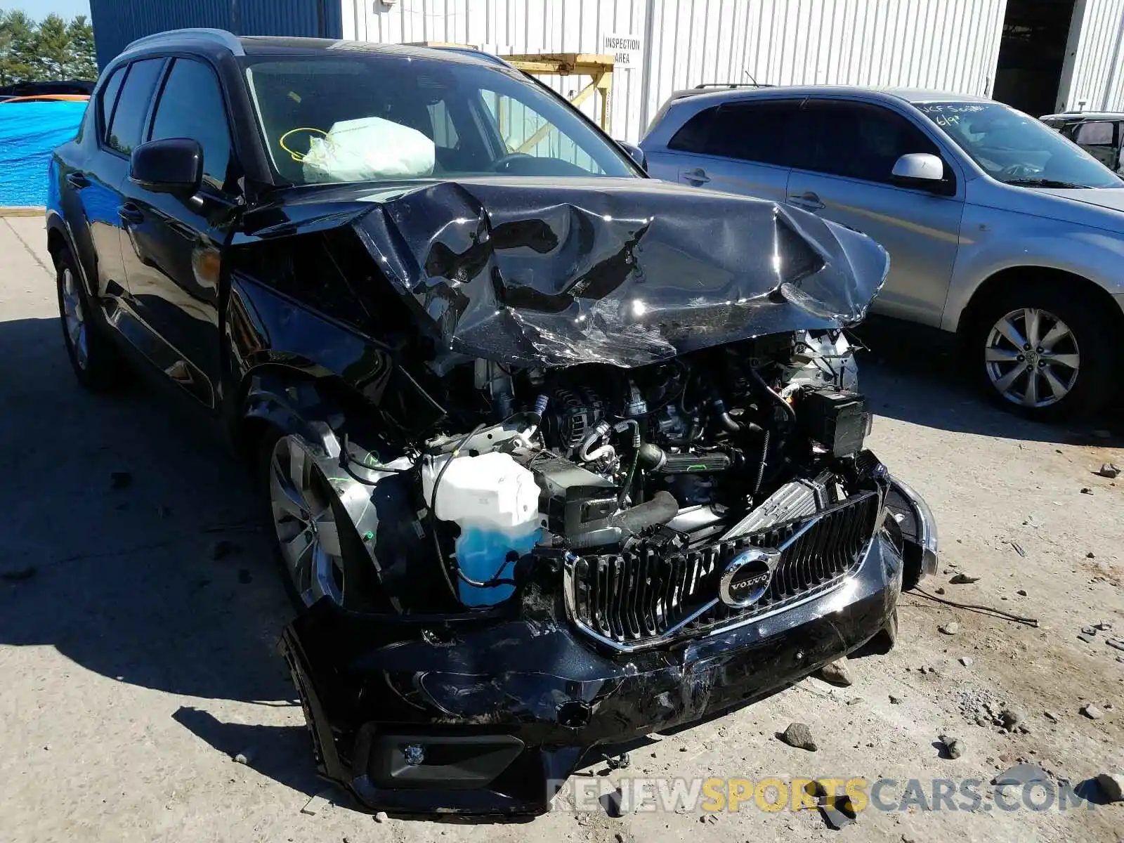 1 Фотография поврежденного автомобиля YV4162UK6L2309925 VOLVO XC40 T5 MO 2020