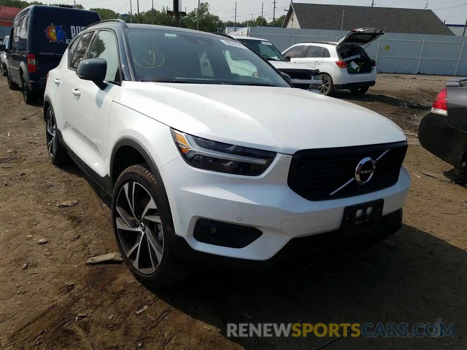 1 Photograph of a damaged car YV4162UM7L2275625 VOLVO XC40 T5 R- 2020