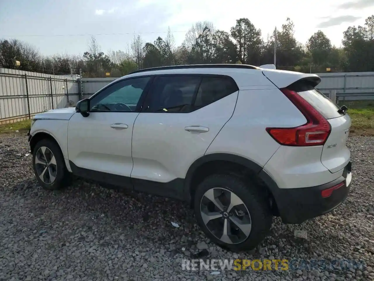 2 Photograph of a damaged car YV4K92HM8P2056166 VOLVO XC40 ULTIM 2023